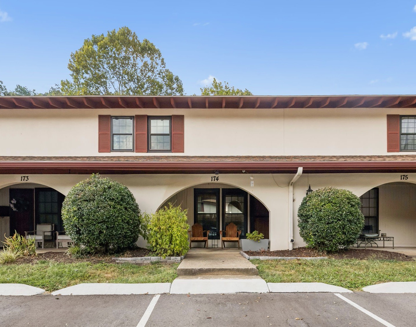 214 Old Hickory Blvd Property Photo 1