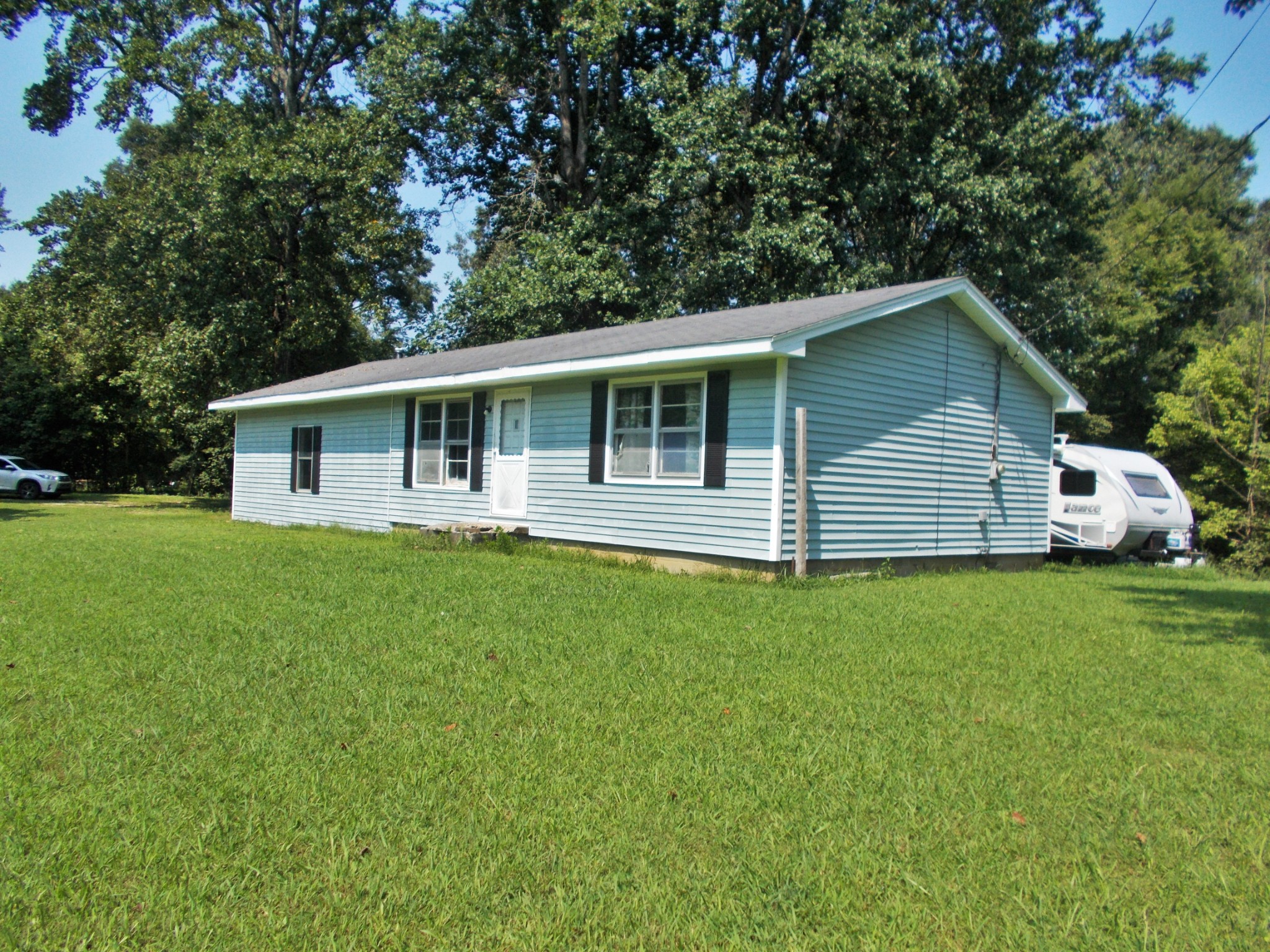 1955 Roundhouse Rd Property Photo 4