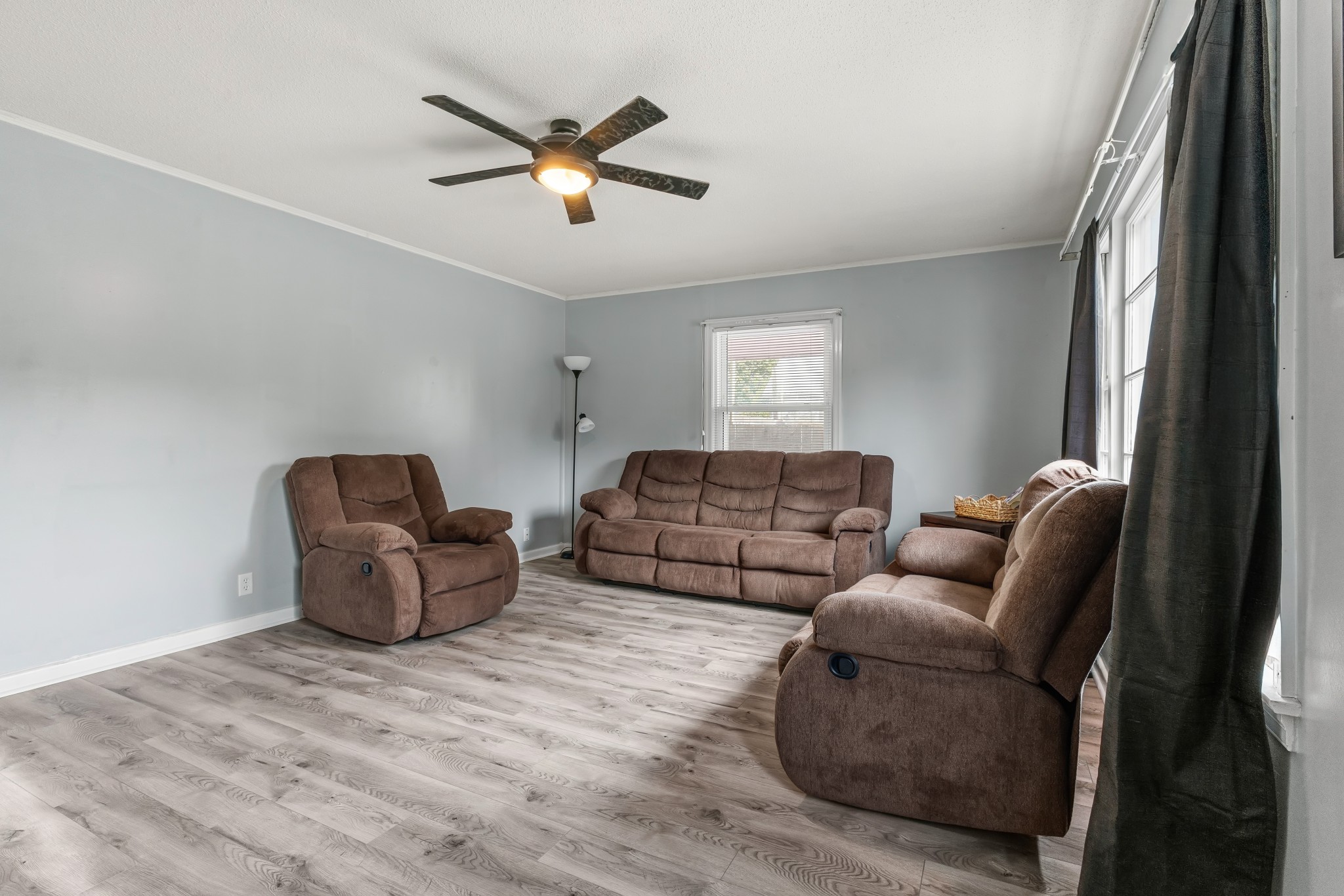 808 Georgia Ave Property Photo 4