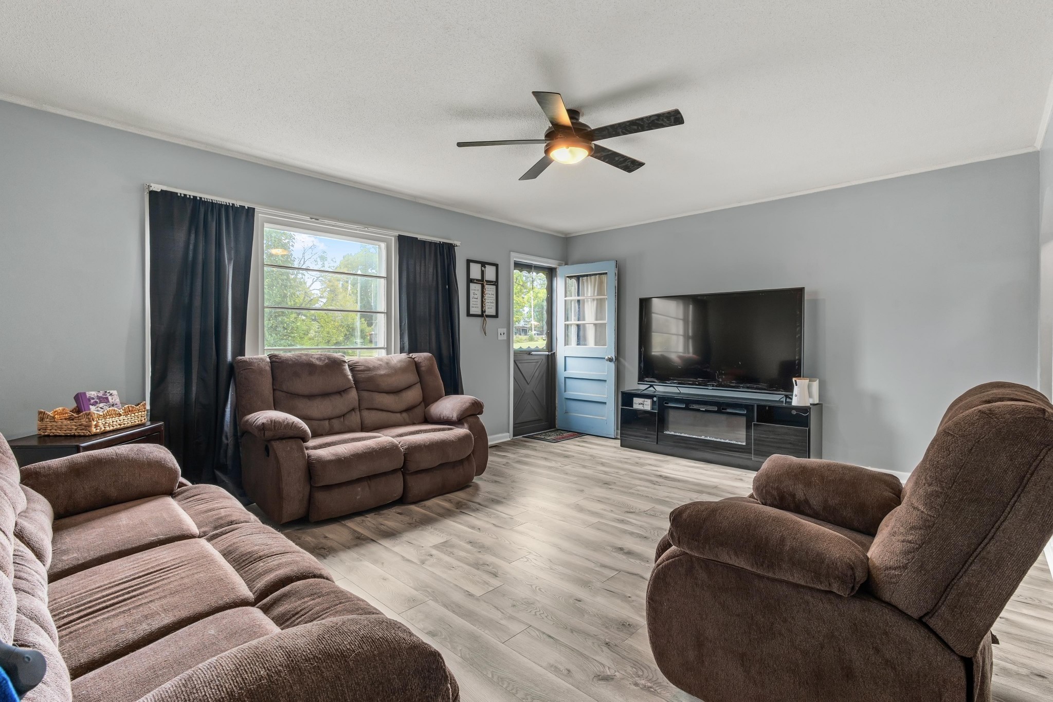 808 Georgia Ave Property Photo 6