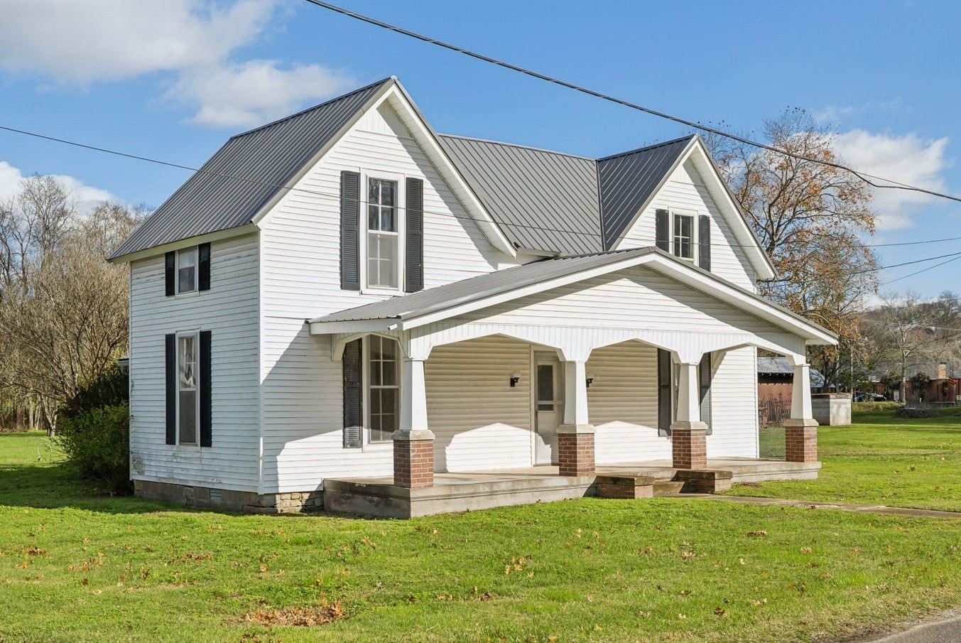 4103 Hampshire Pike Property Photo 1