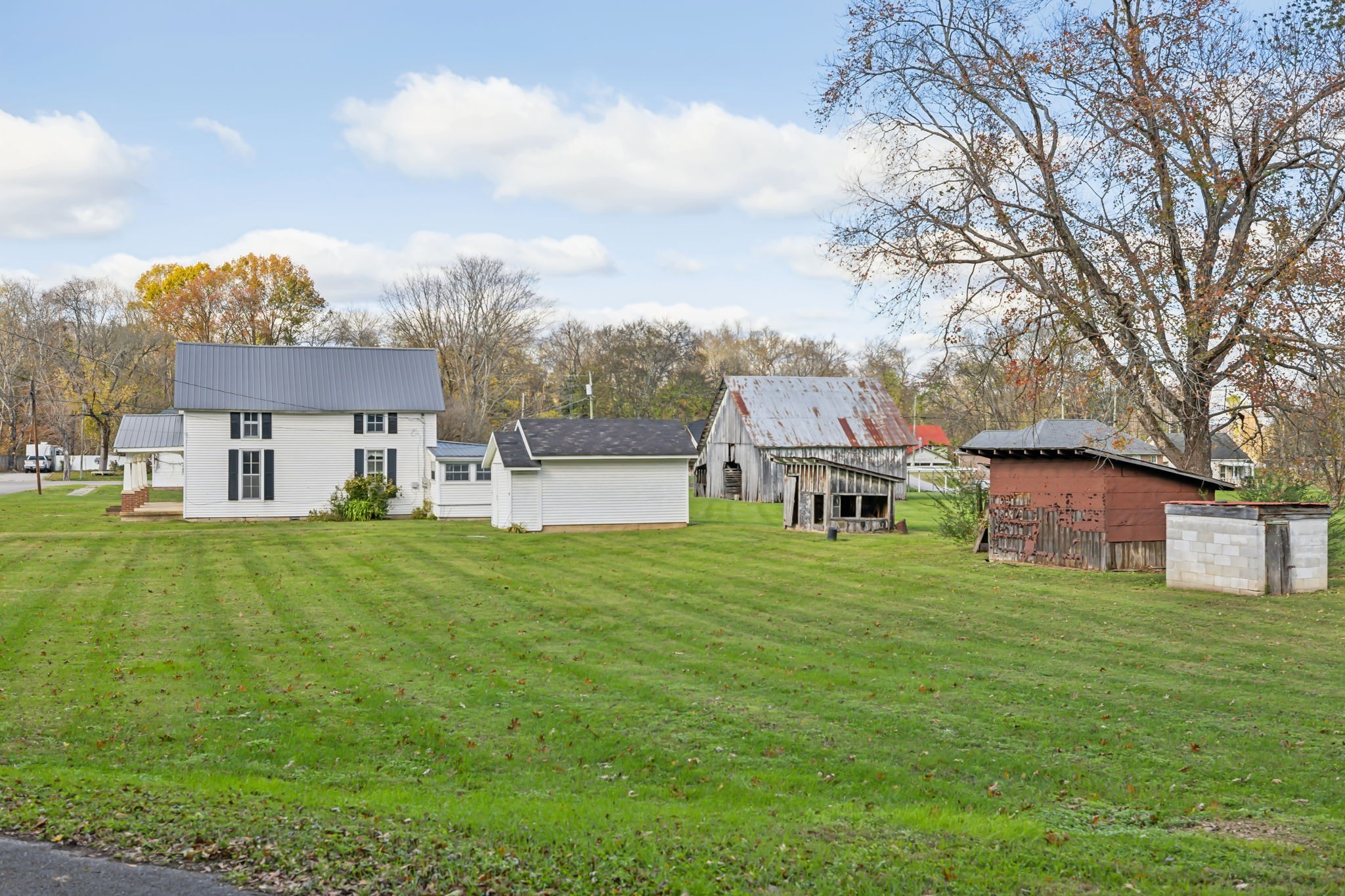 4103 Hampshire Pike Property Photo 9