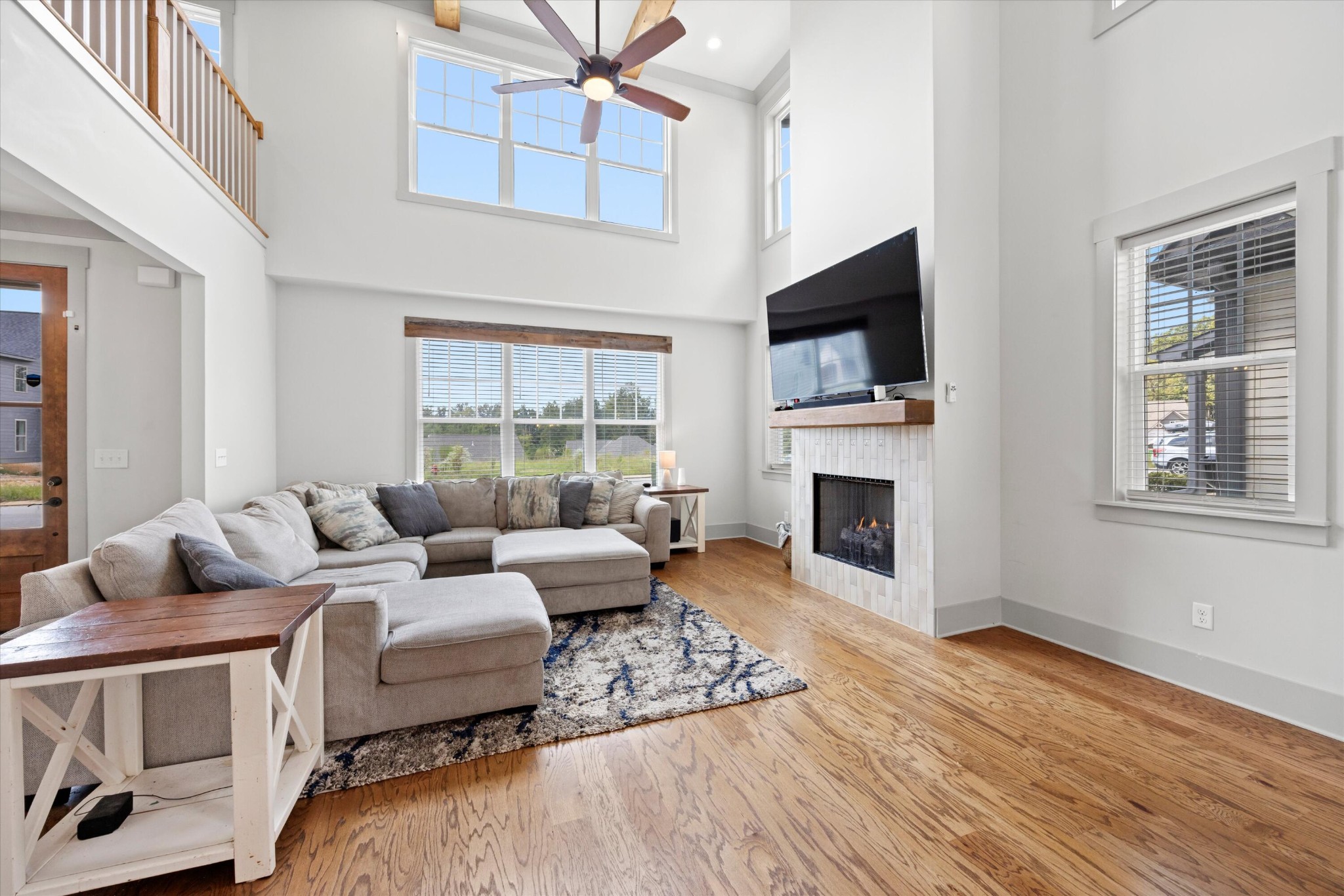 10623 Flicker Way Property Photo 8