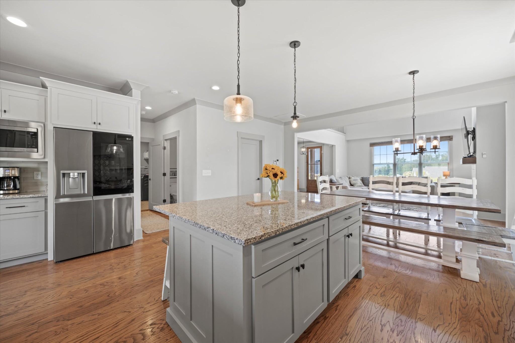 10623 Flicker Way Property Photo 12