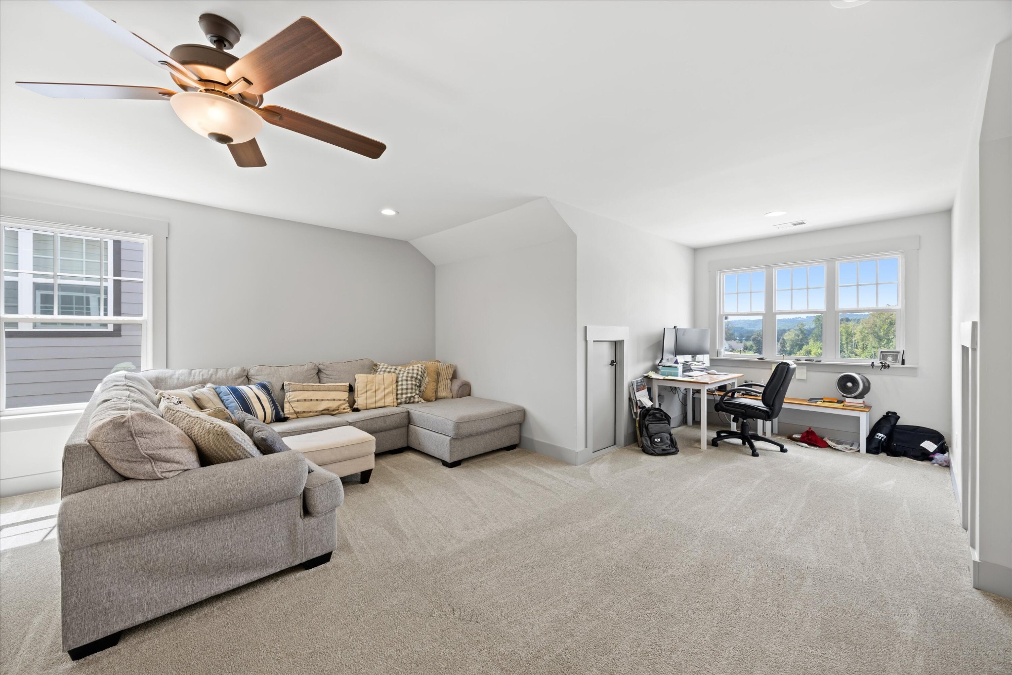 10623 Flicker Way Property Photo 21