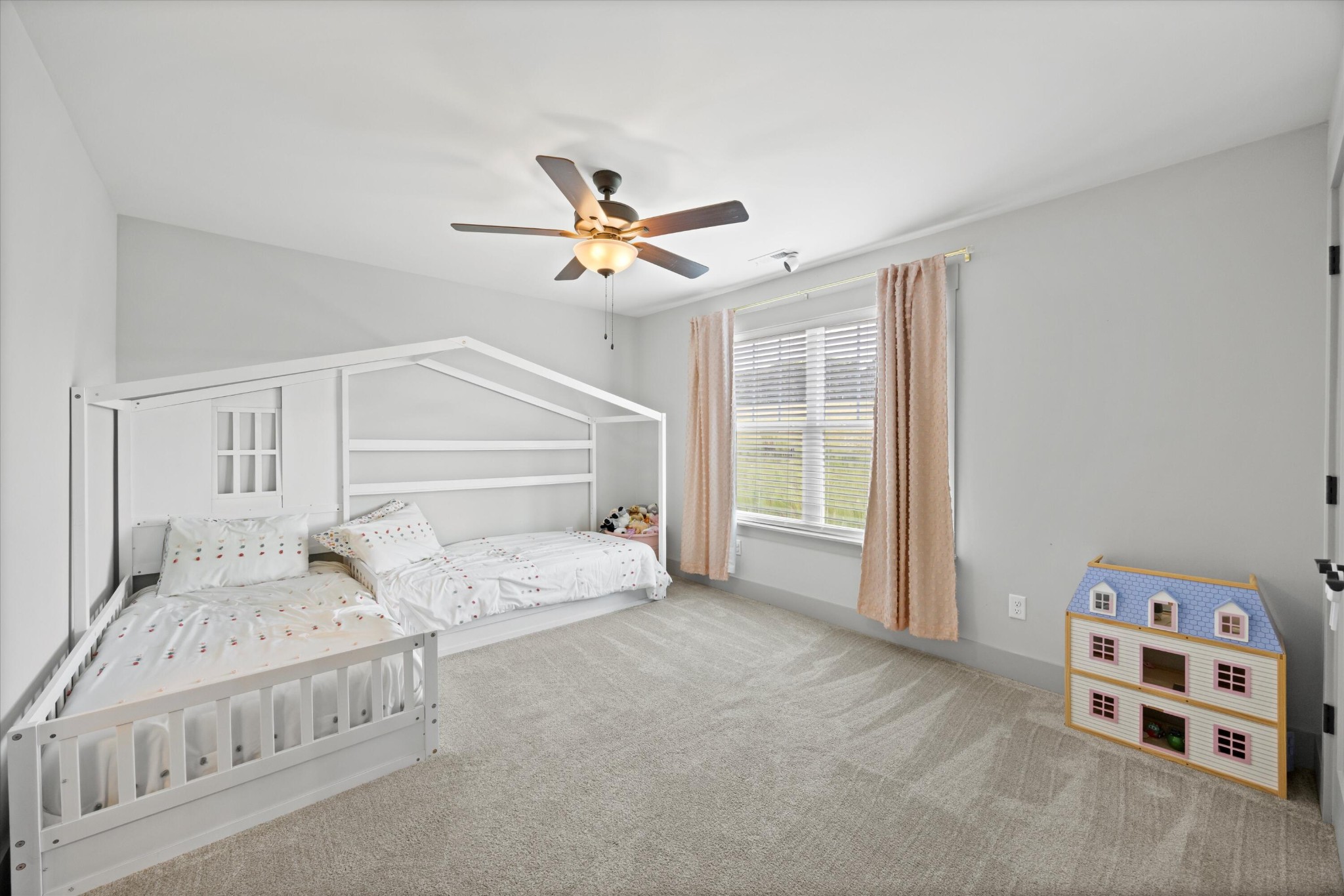 10623 Flicker Way Property Photo 26
