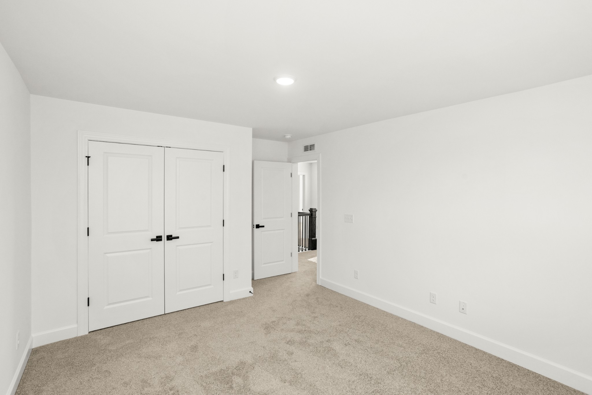 402 Downs Lane Property Photo 43