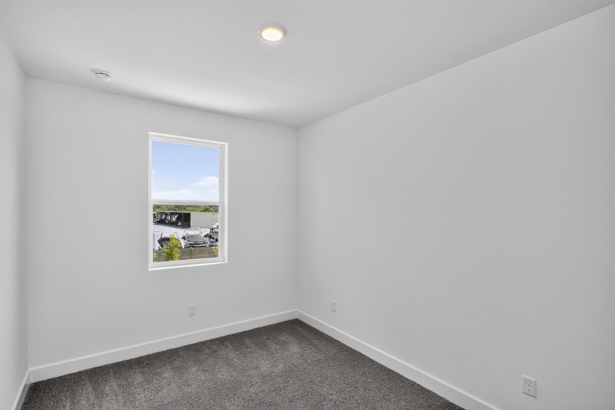 321 Lynwood Station Boulevard Property Photo 19