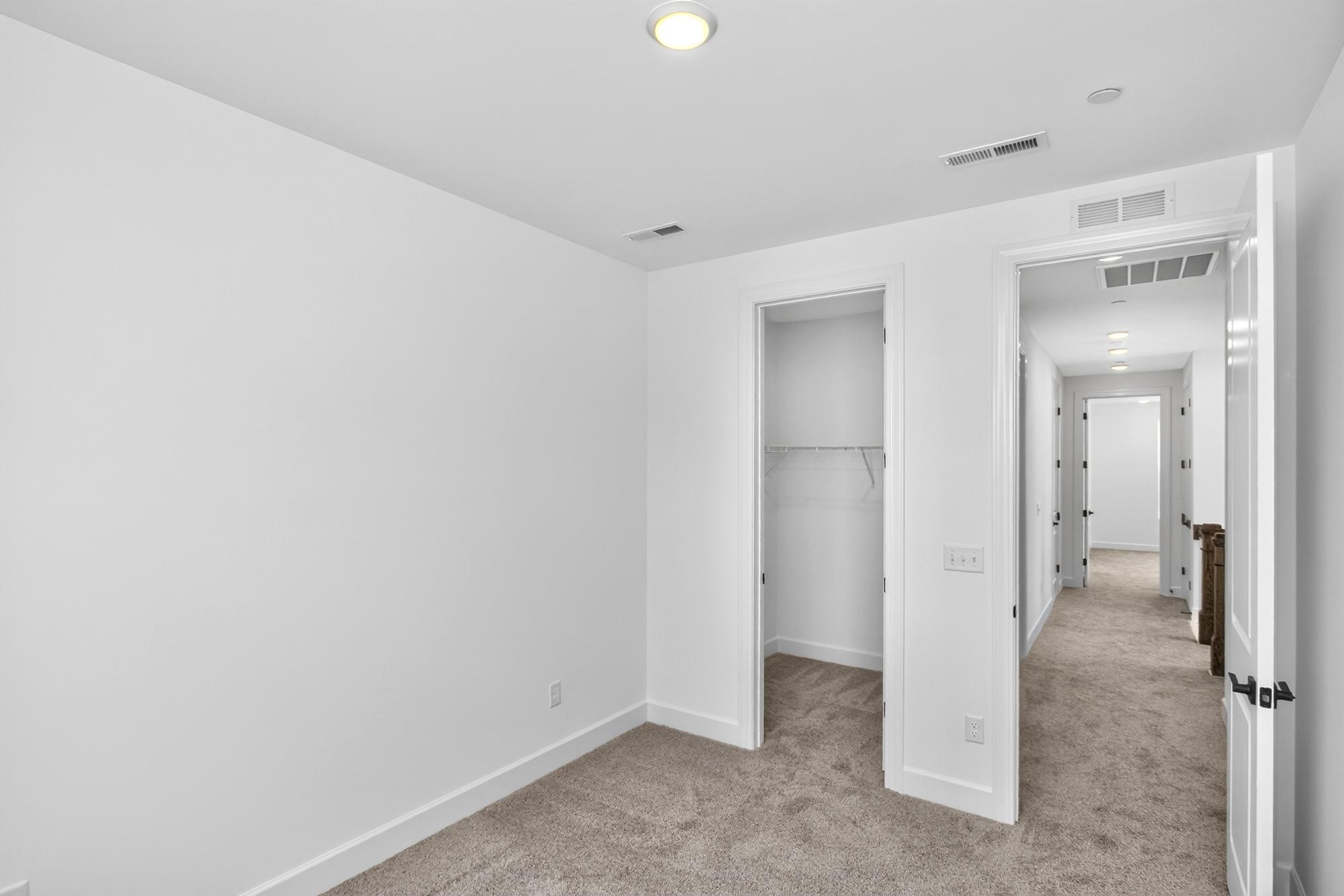 321 Lynwood Station Boulevard Property Photo 20