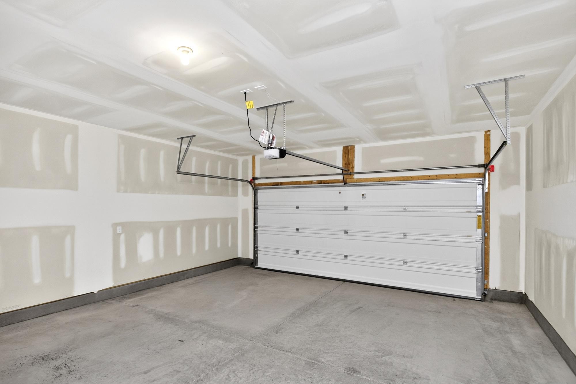 321 Lynwood Station Boulevard Property Photo 25