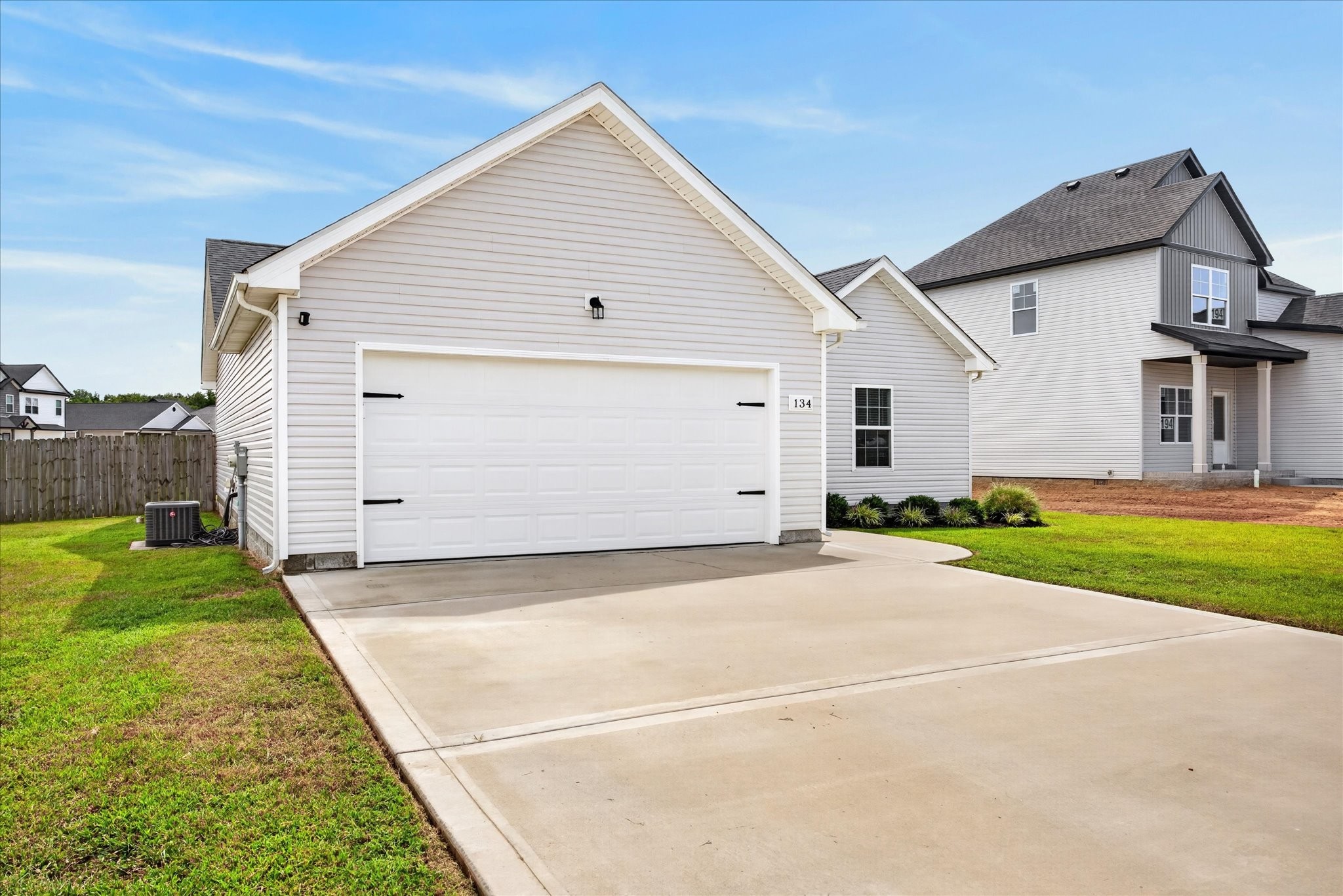 134 Monaghan Dr Property Photo 4