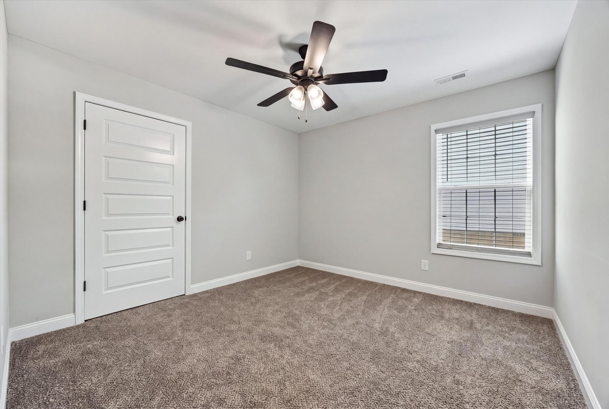 134 Monaghan Dr Property Photo 25