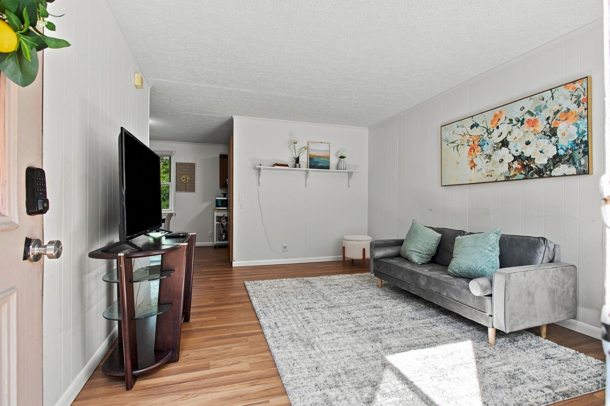 6661 Oak Hill Rd Property Photo 2