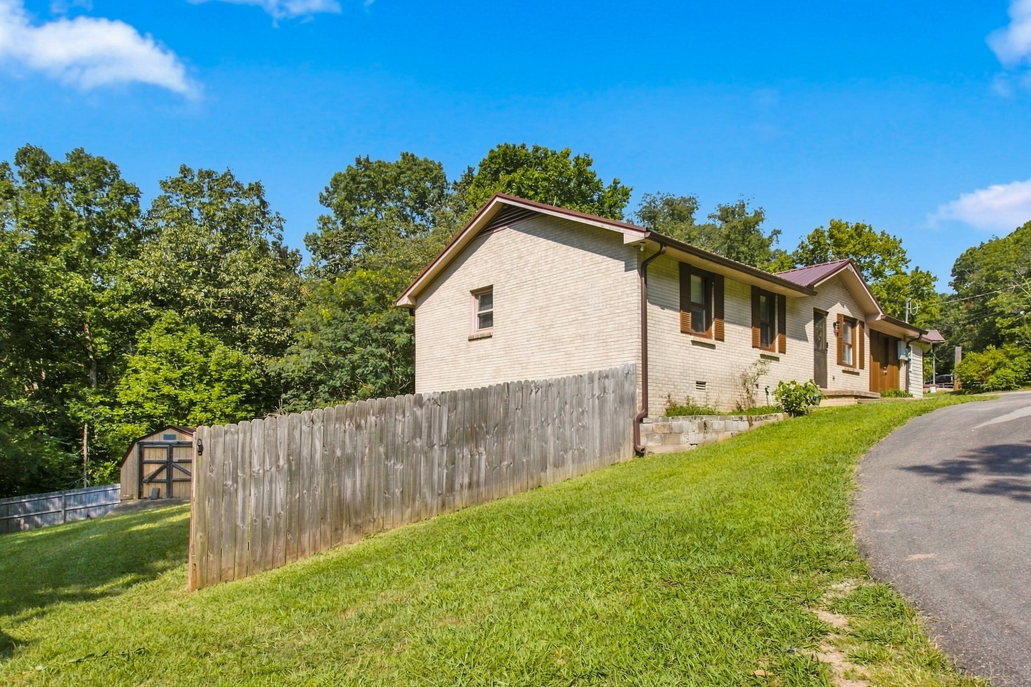 6661 Oak Hill Rd Property Photo 21