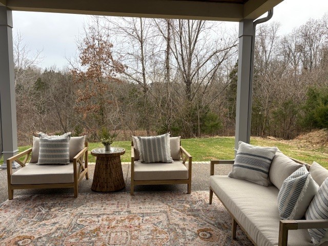 807 Saddle Ridge Dr Property Photo 8