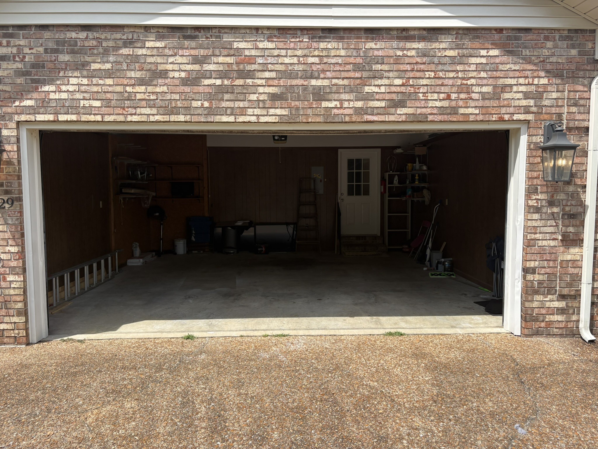 229 Hillsboro Cir Property Photo 6