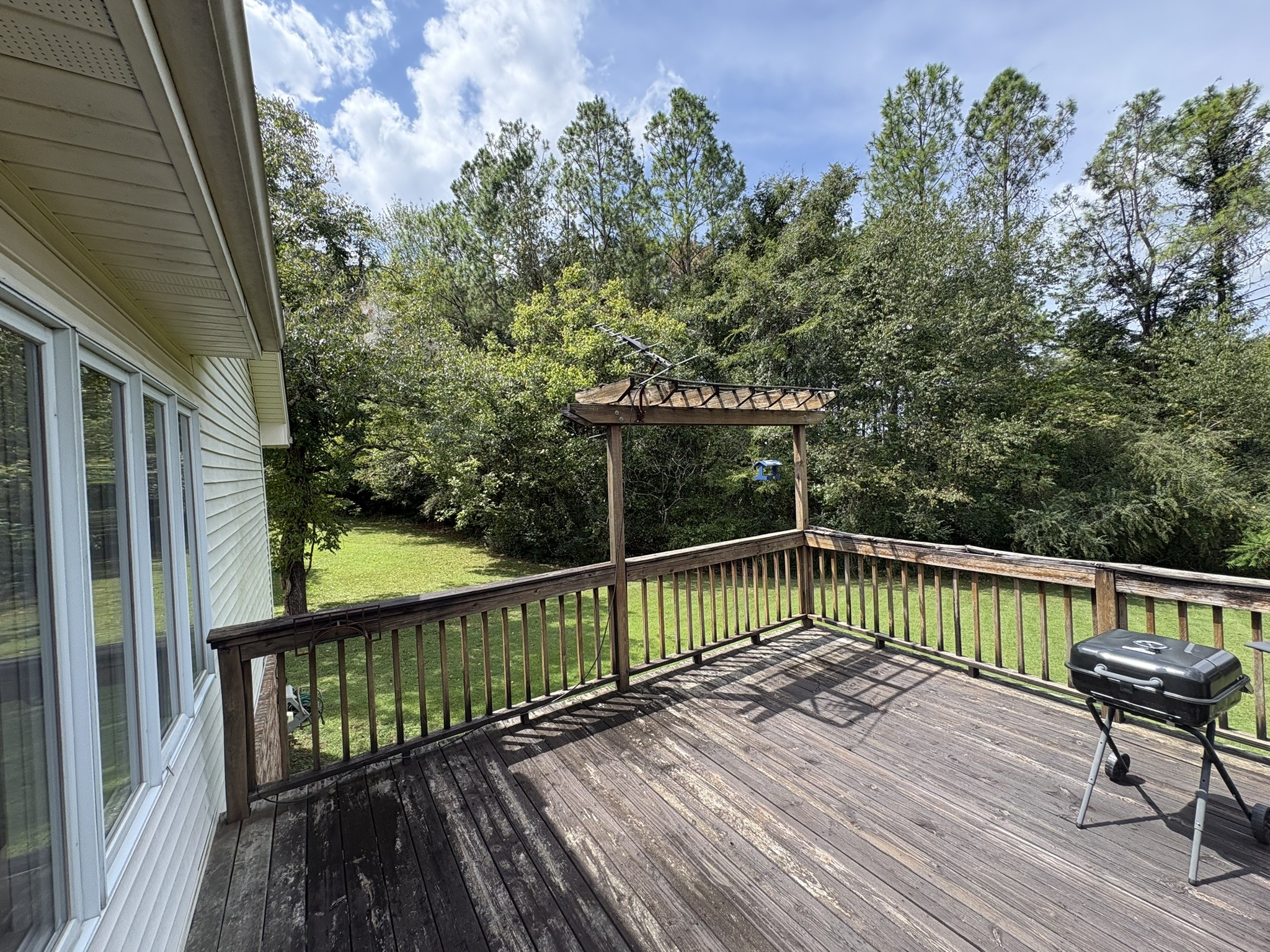 229 Hillsboro Cir Property Photo 15
