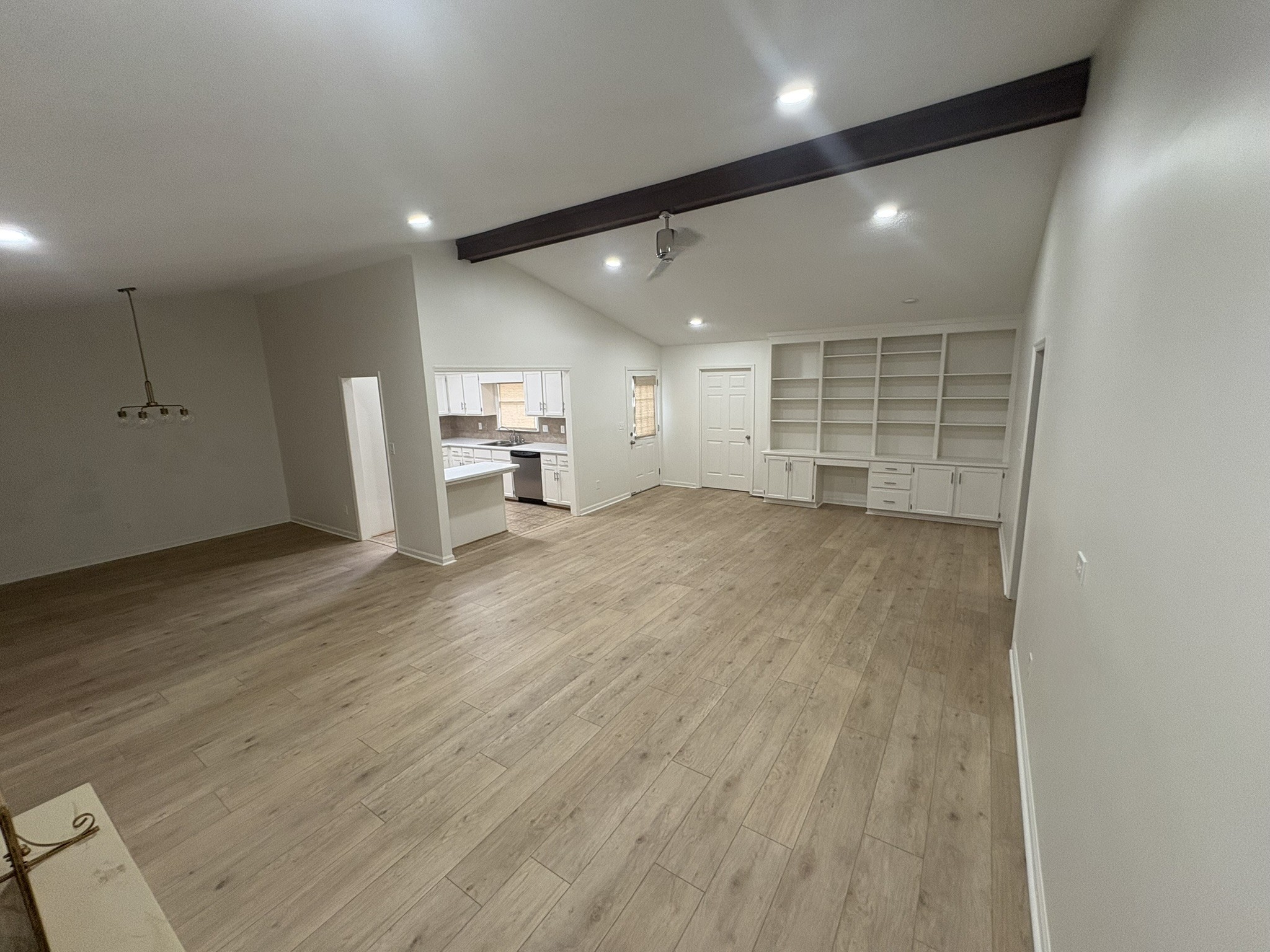 229 Hillsboro Cir Property Photo 21