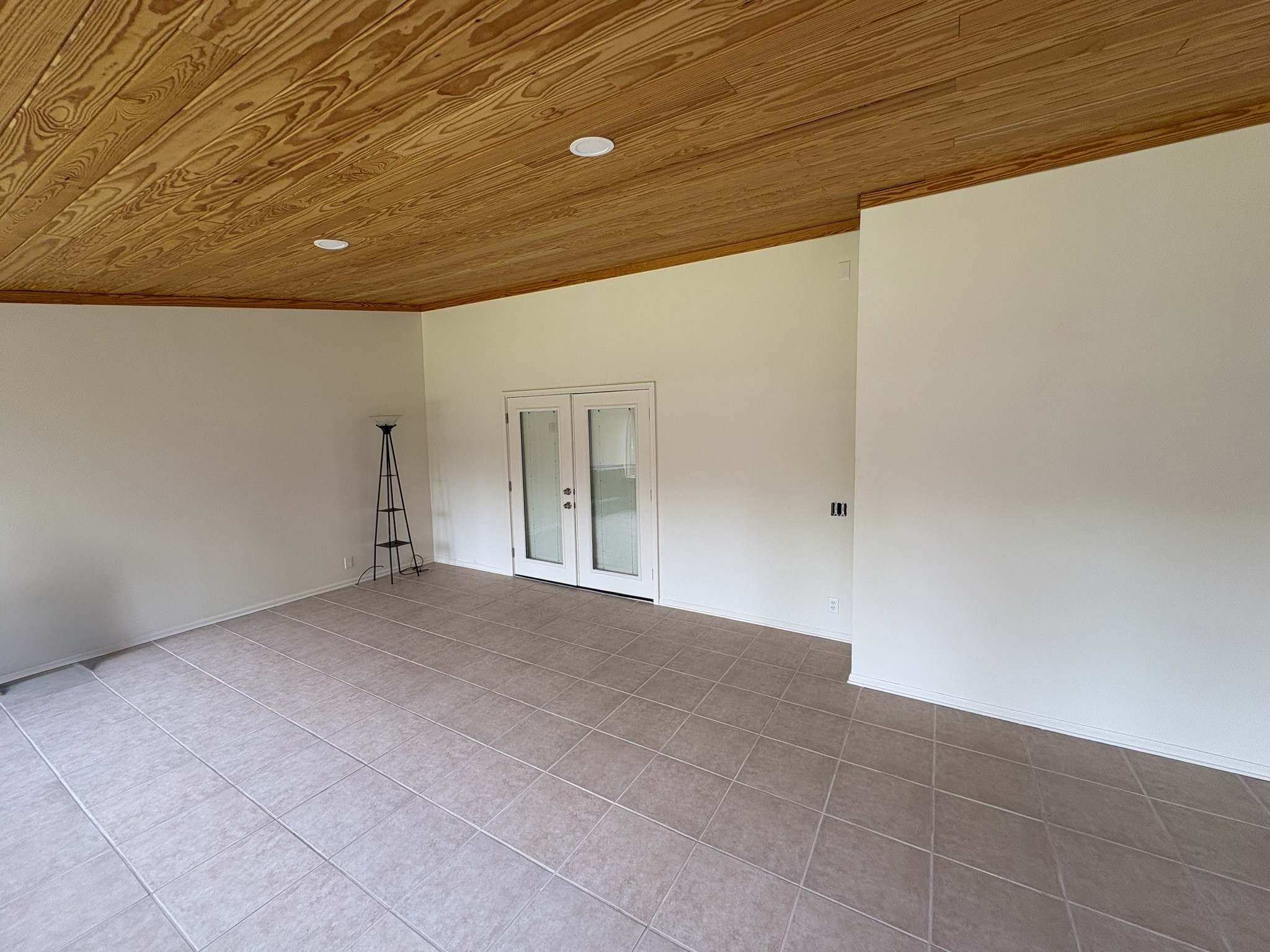 229 Hillsboro Cir Property Photo 32