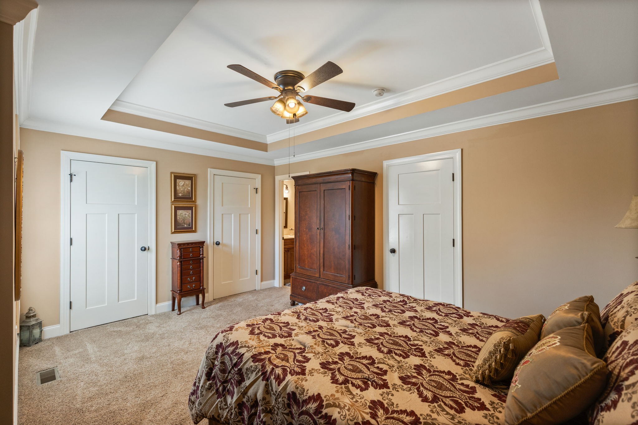 251 Sharon Dr, Ne Property Photo 24