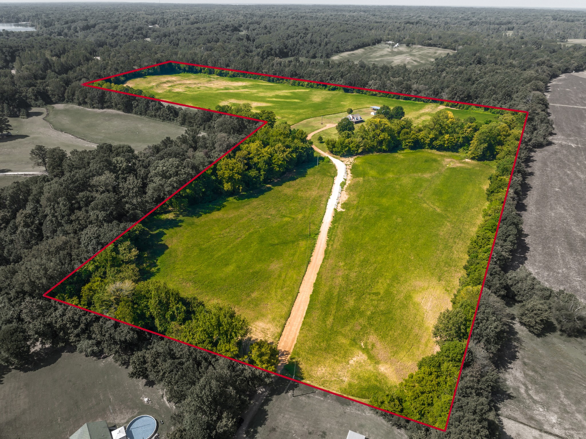 8539 Campground Rd Property Photo 1