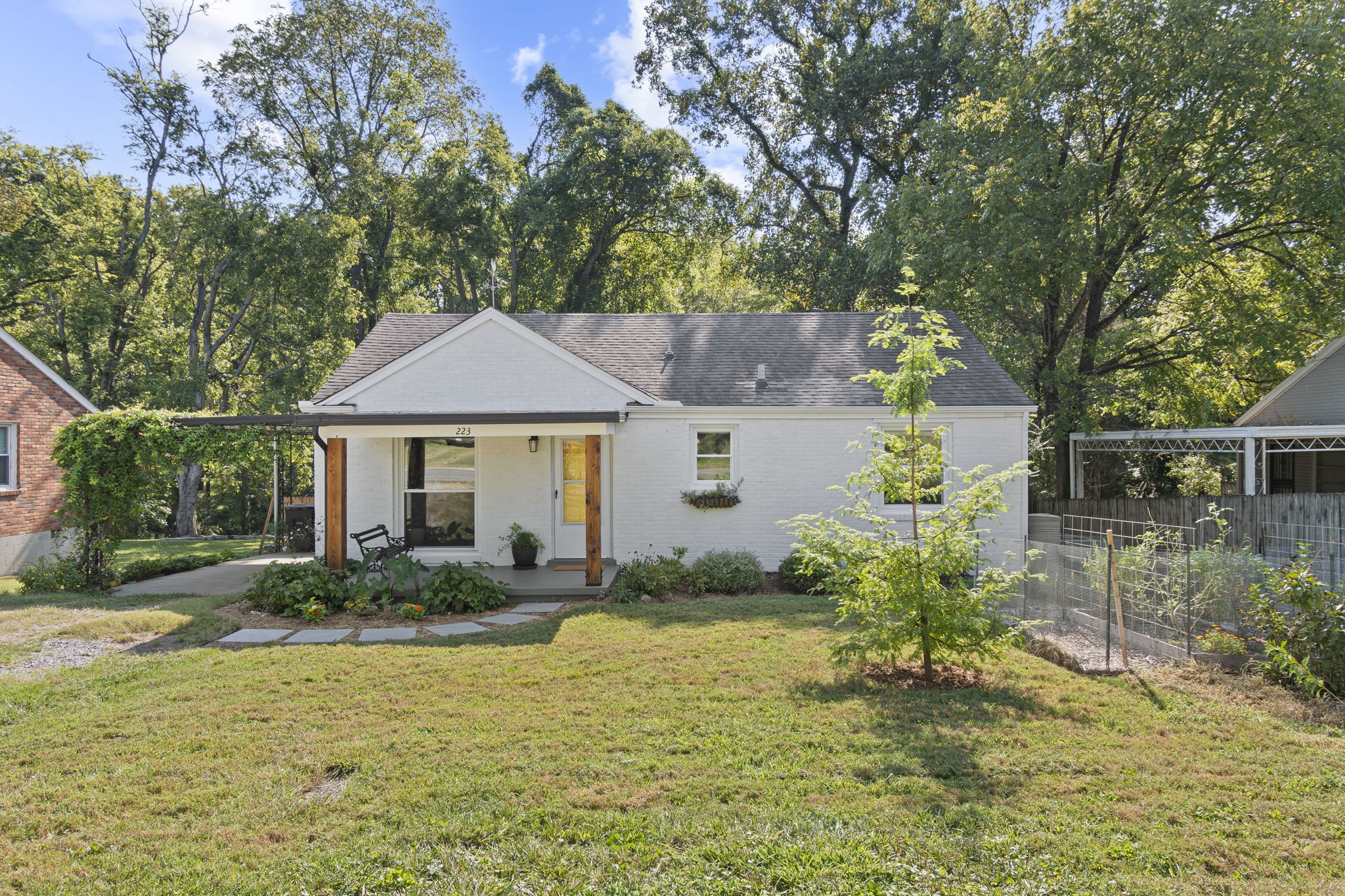 223 Graylynn Dr