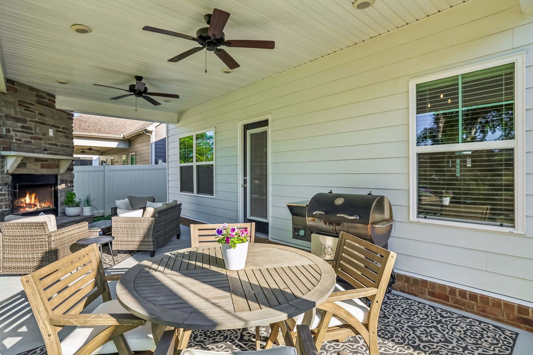 2329 Fig Dr Property Photo 37