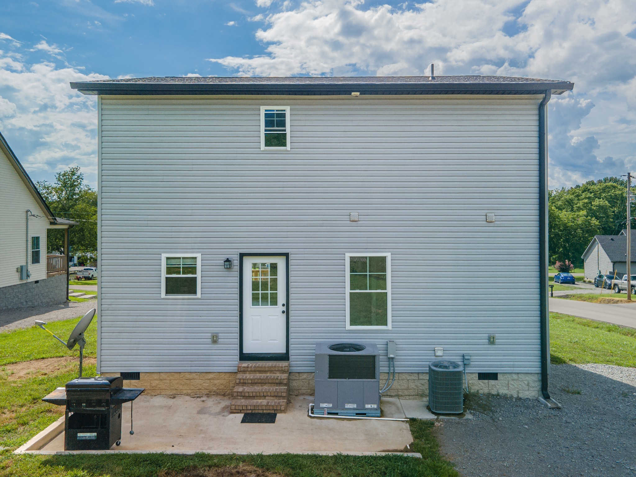 127 E Hill St Property Photo 48