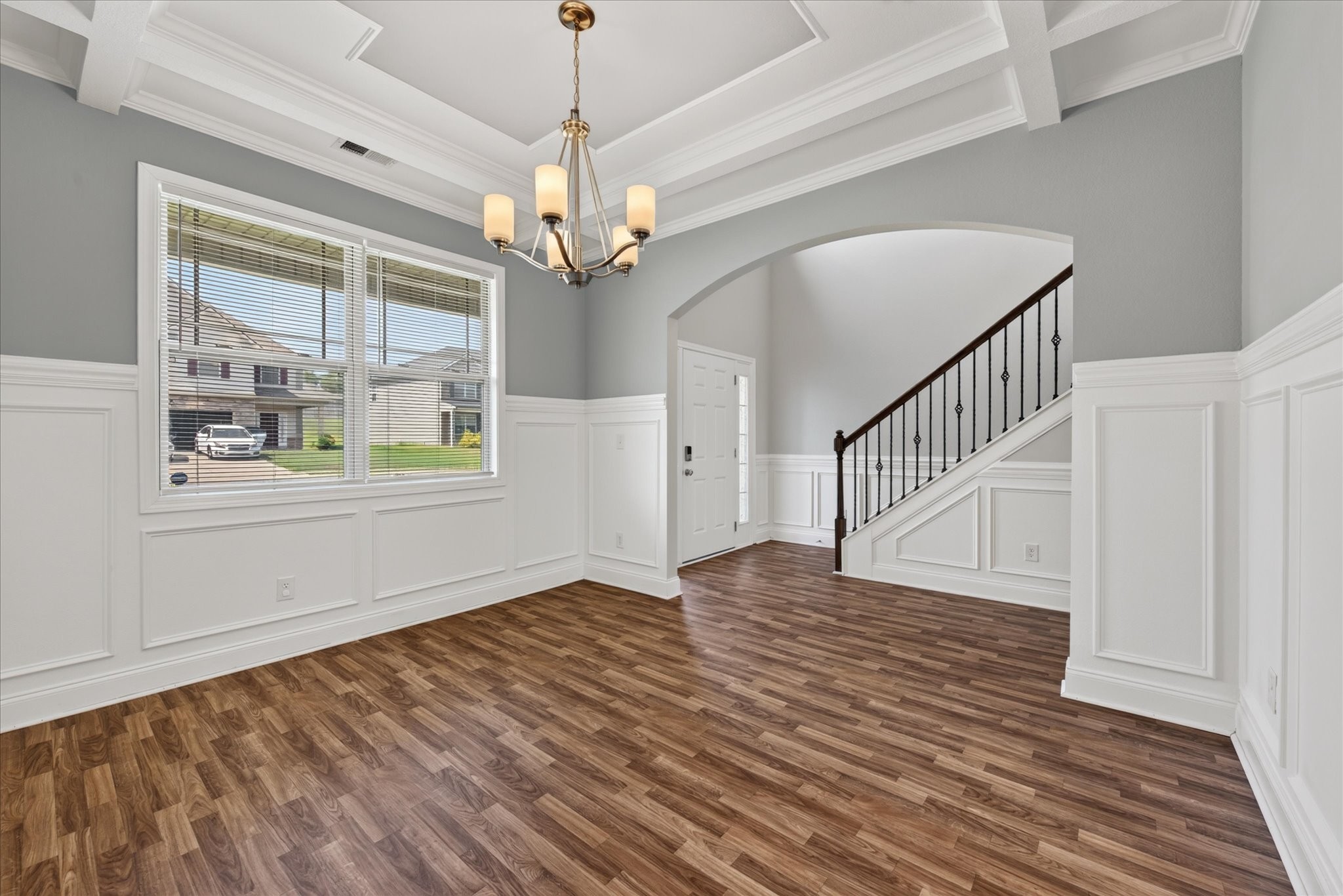 1196 Black Oak Circle Property Photo 8