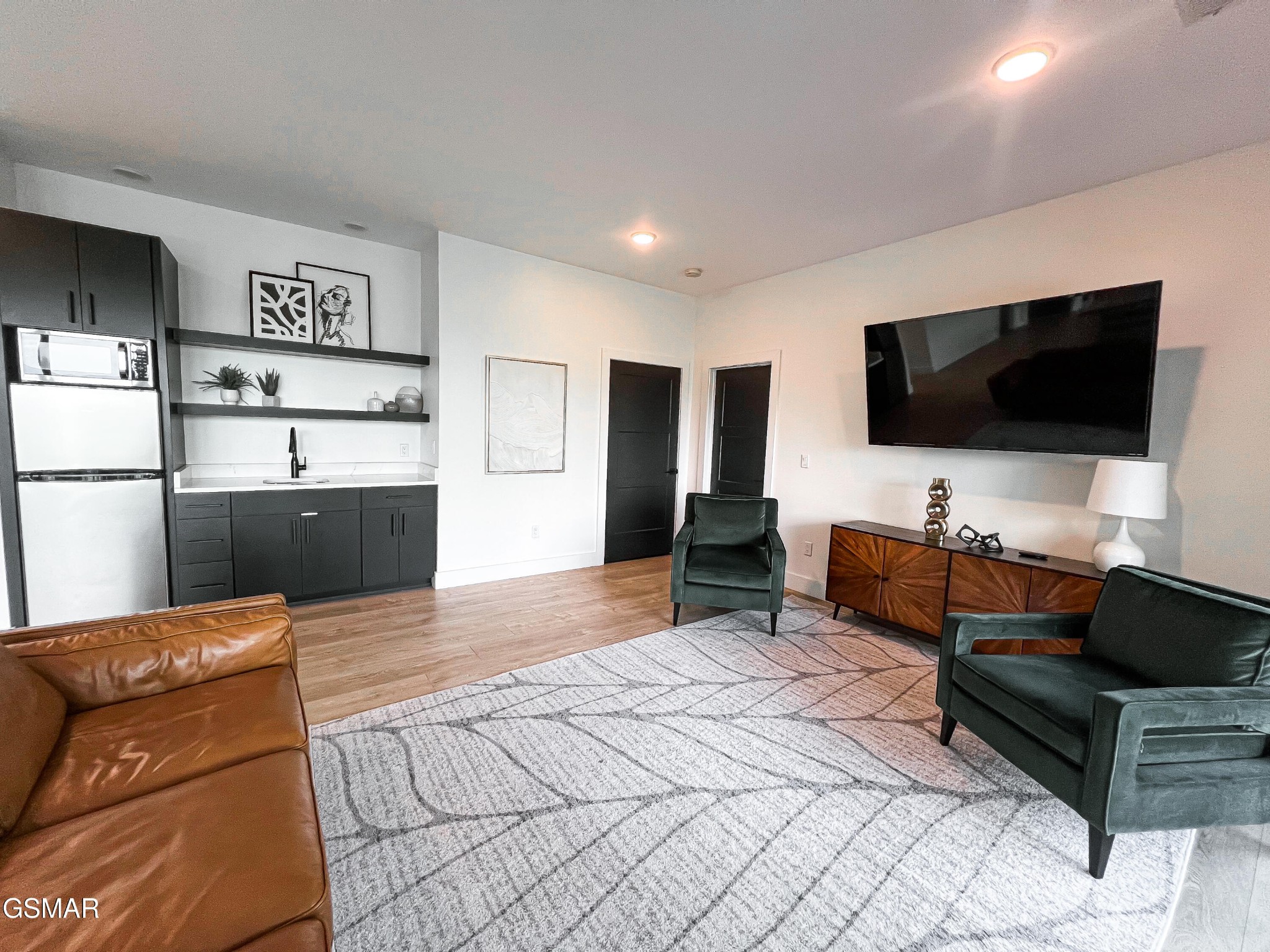 1536 Mountain Ash Way Property Photo 43