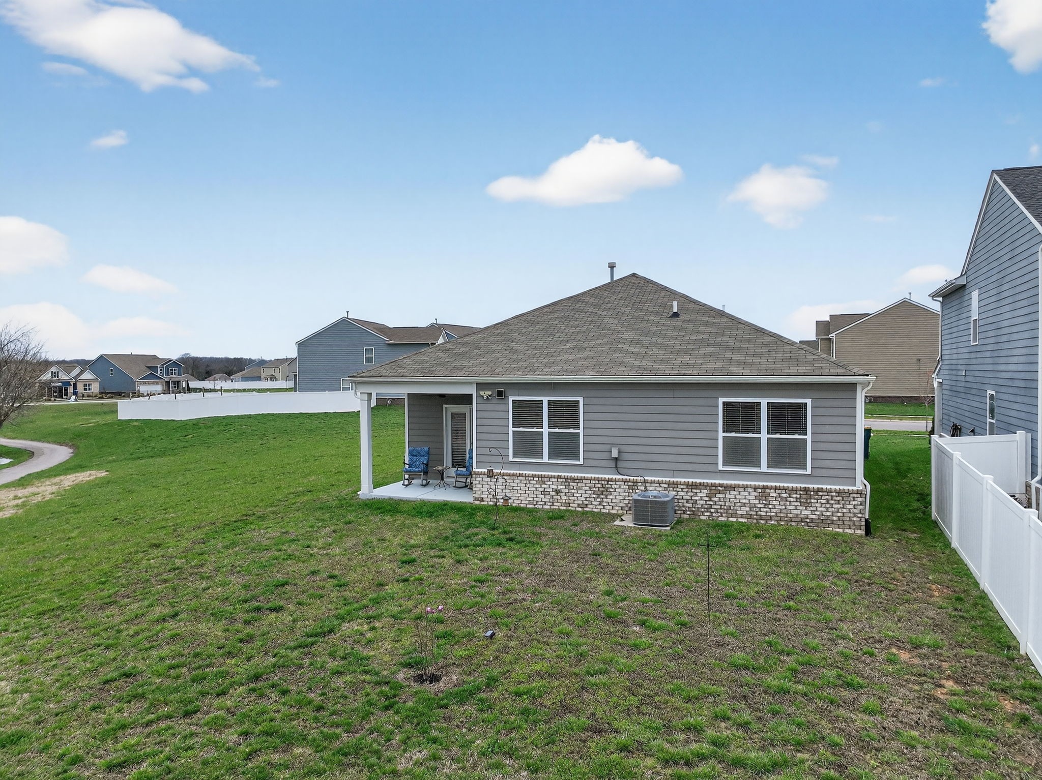 7129 Sunny Parks Dr Property Photo 33