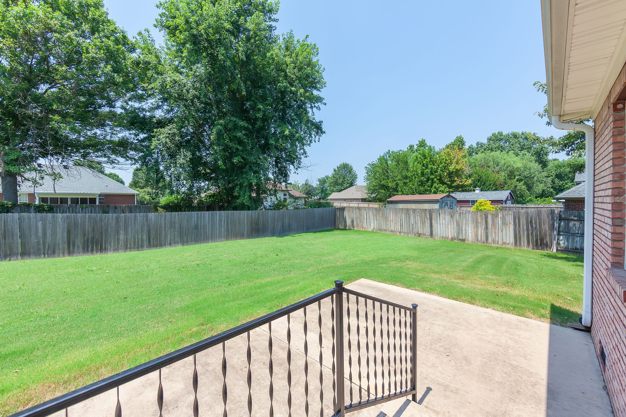 561 Gettysburg Dr Property Photo 28