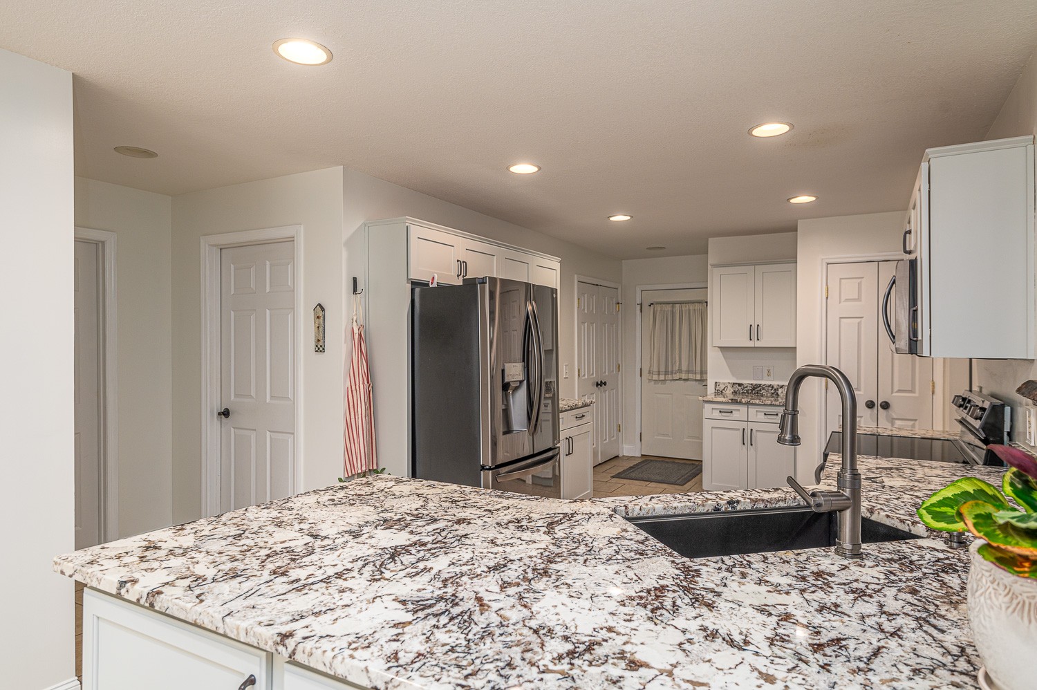213 Thoroughbred Dr, Nw Property Photo 12
