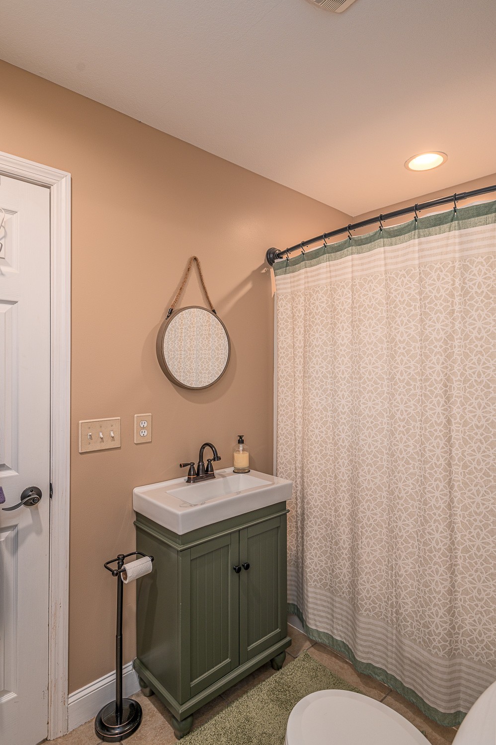 213 Thoroughbred Dr, Nw Property Photo 21