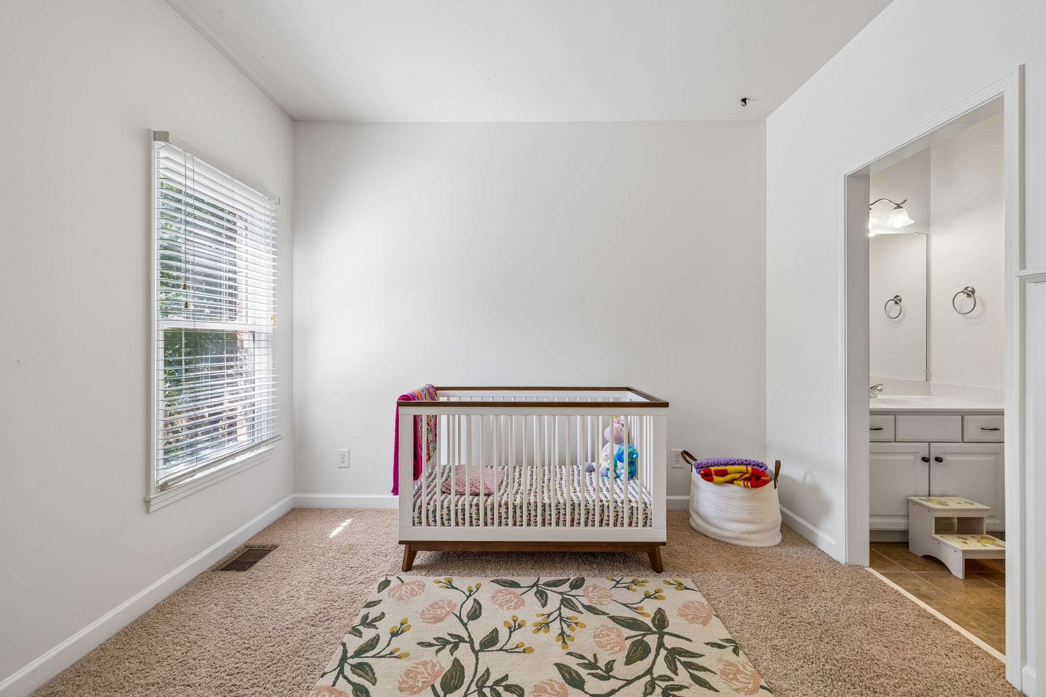 2209 Seven Points Cir Property Photo 43