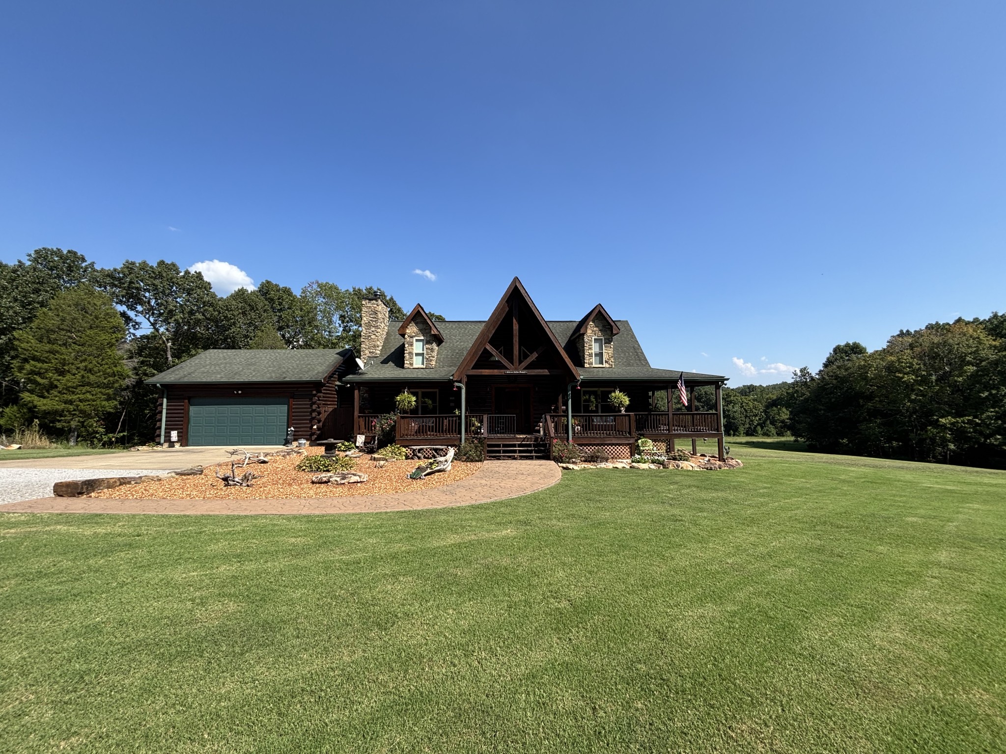 160 Turkey Ridge Rd Property Photo 1