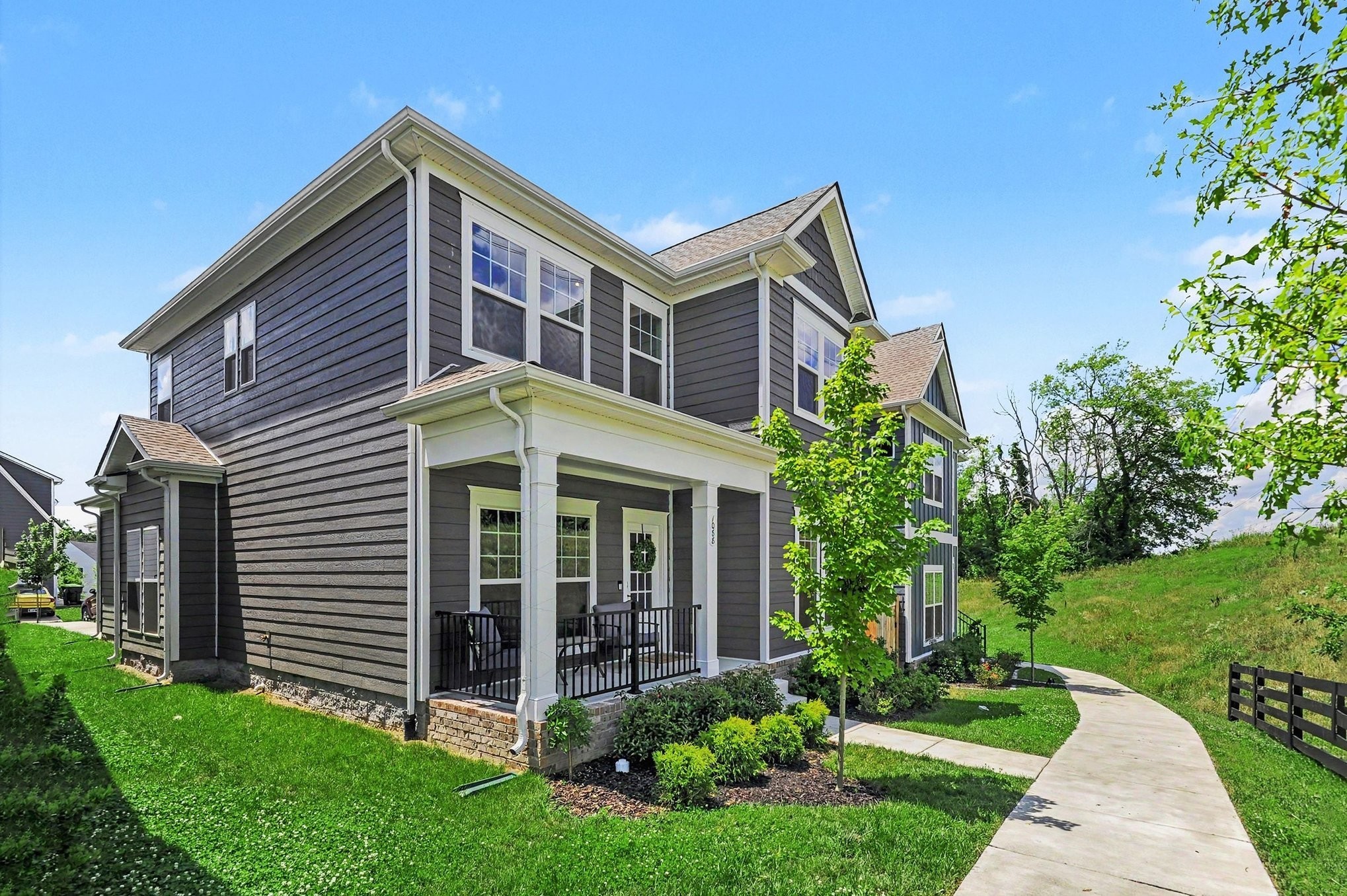 1088 Indigo Aly Property Photo 3