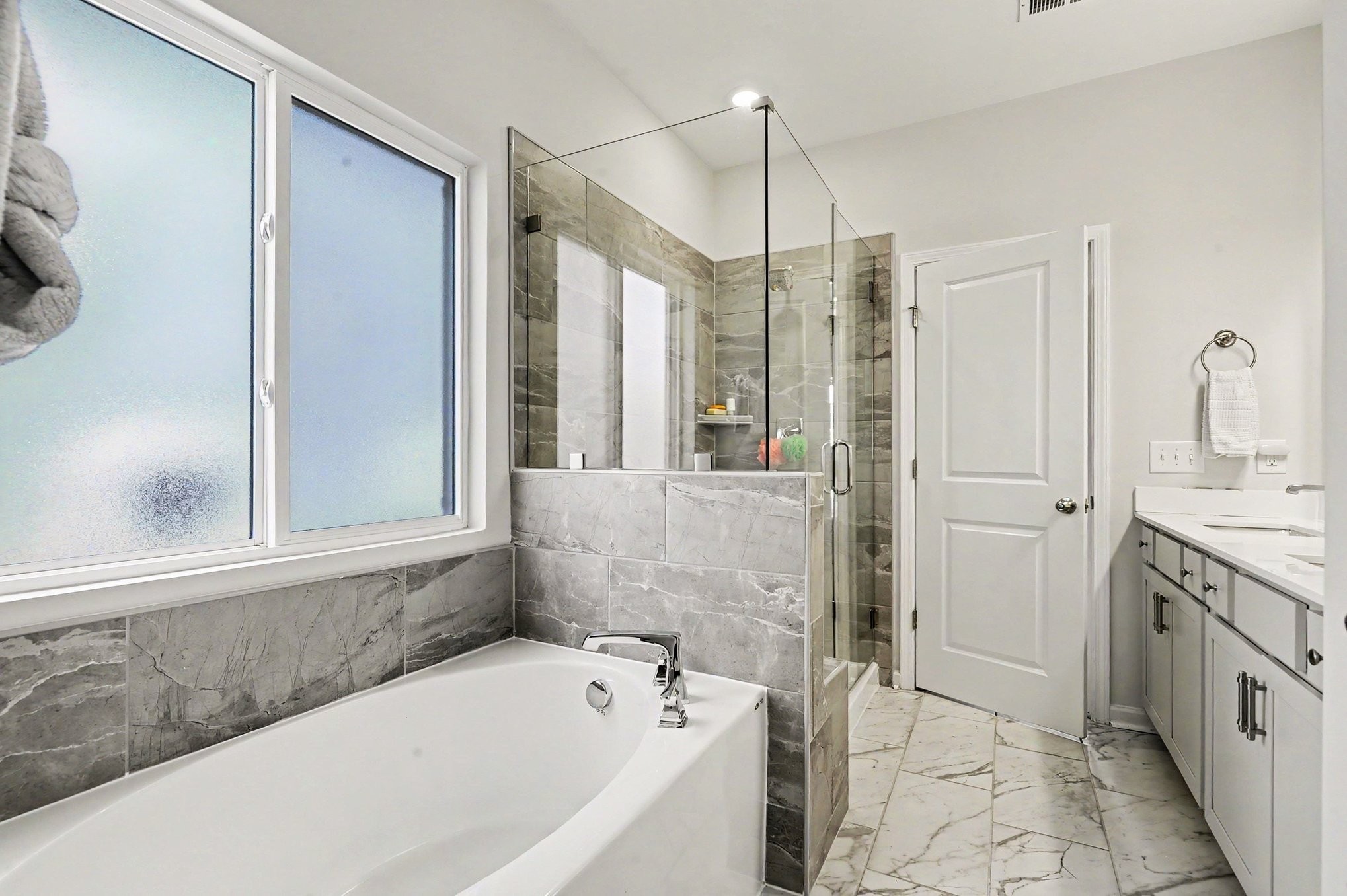 1088 Indigo Aly Property Photo 16