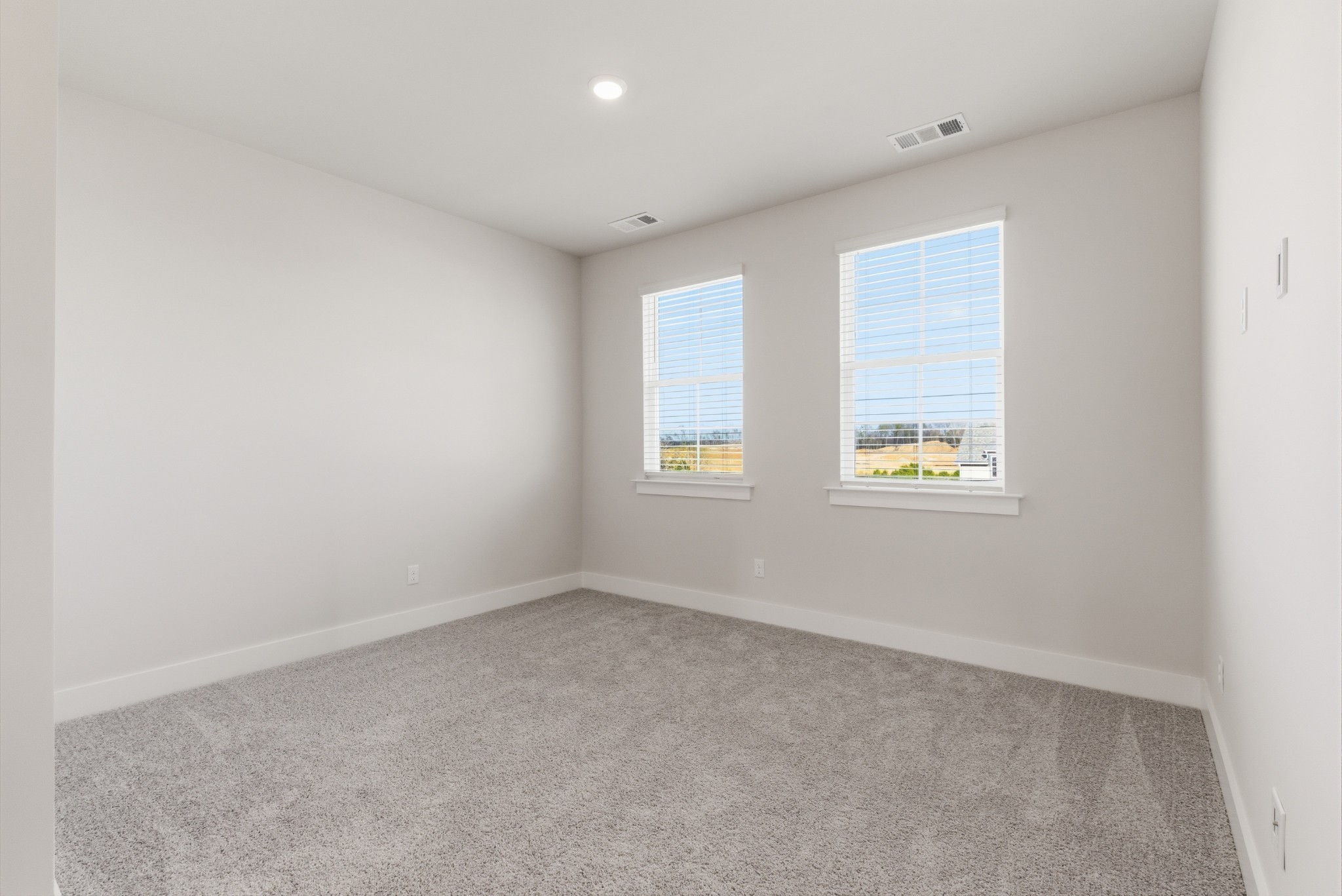 1801 Flatwaters St Property Photo 18