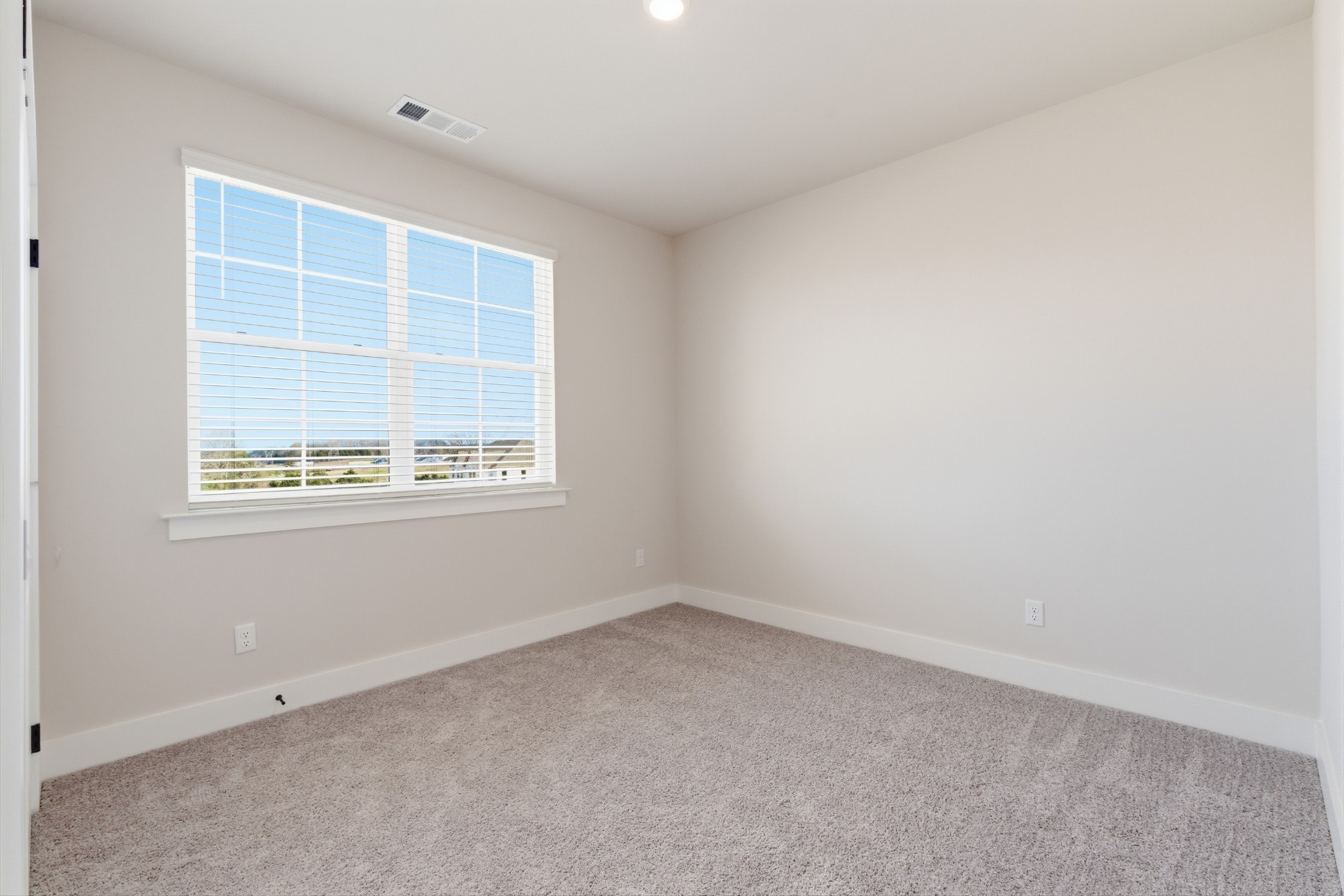 1801 Flatwaters St Property Photo 19