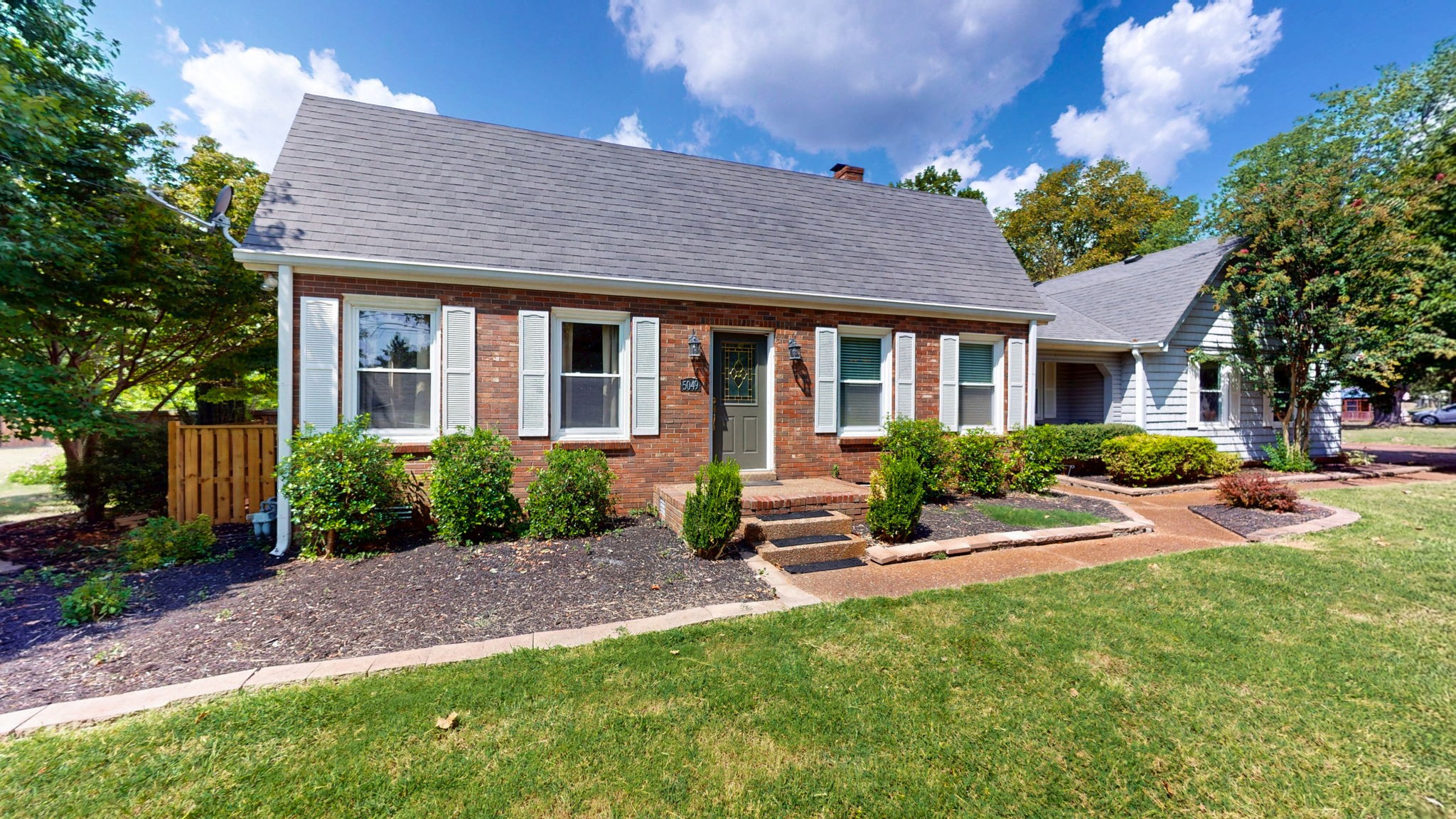 5049 Twin Ridge Dr