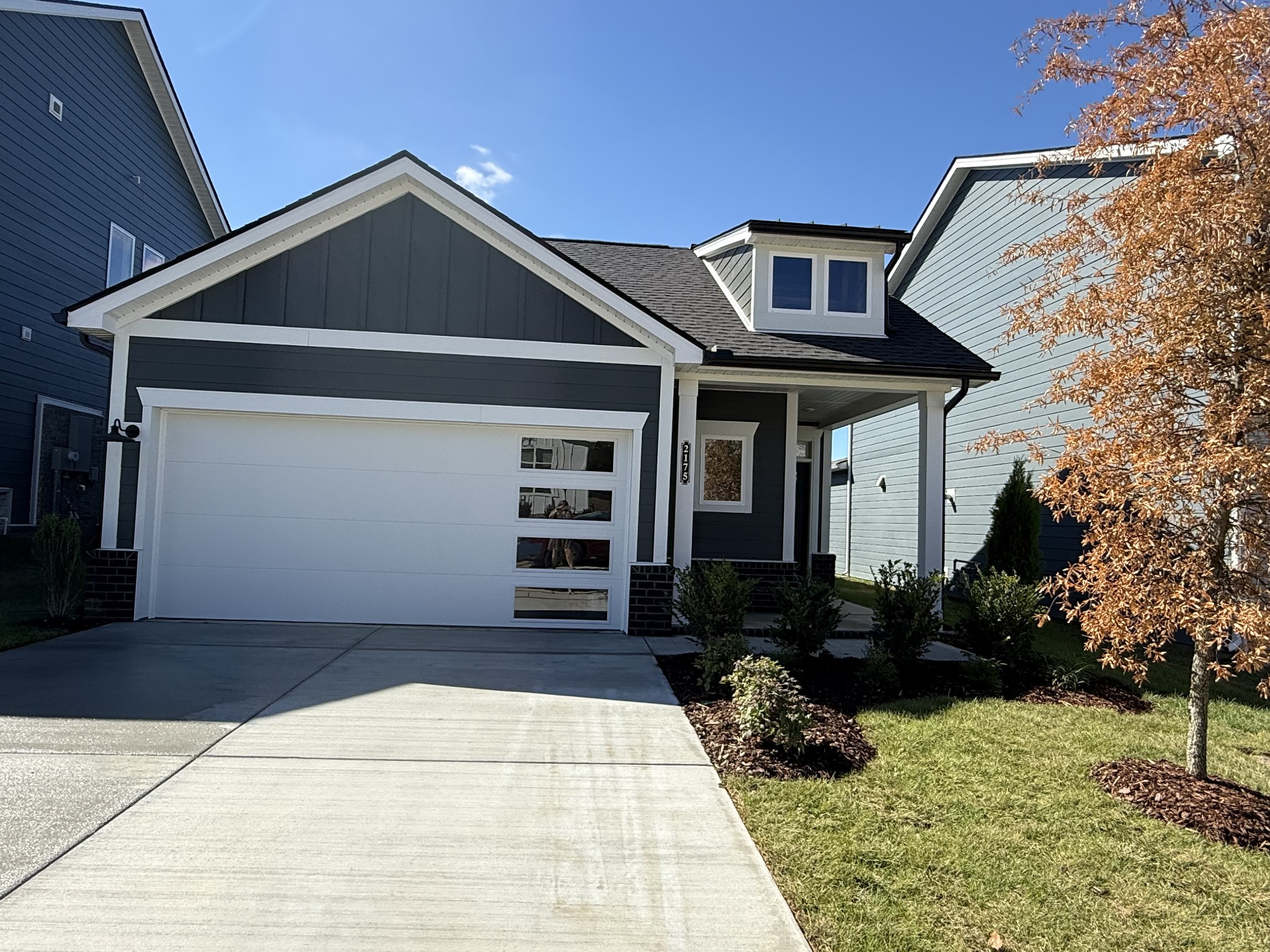 2175 Mackinac Bend Property Photo 1