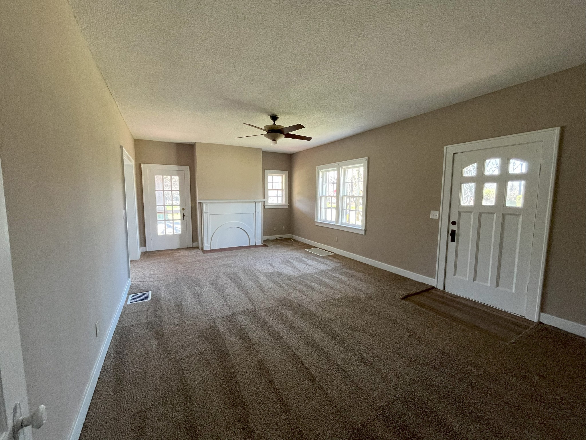 502 Kingwood Dr Property Photo 1