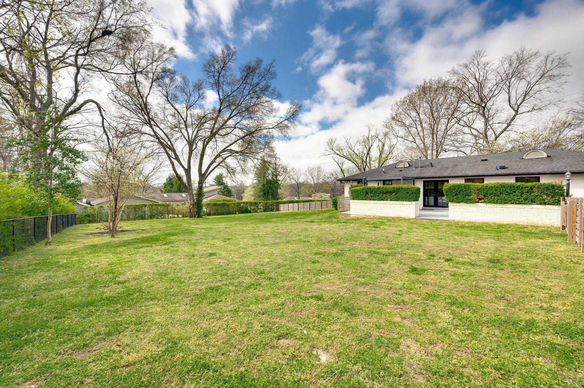 4912 Trousdale Dr Property Photo 32