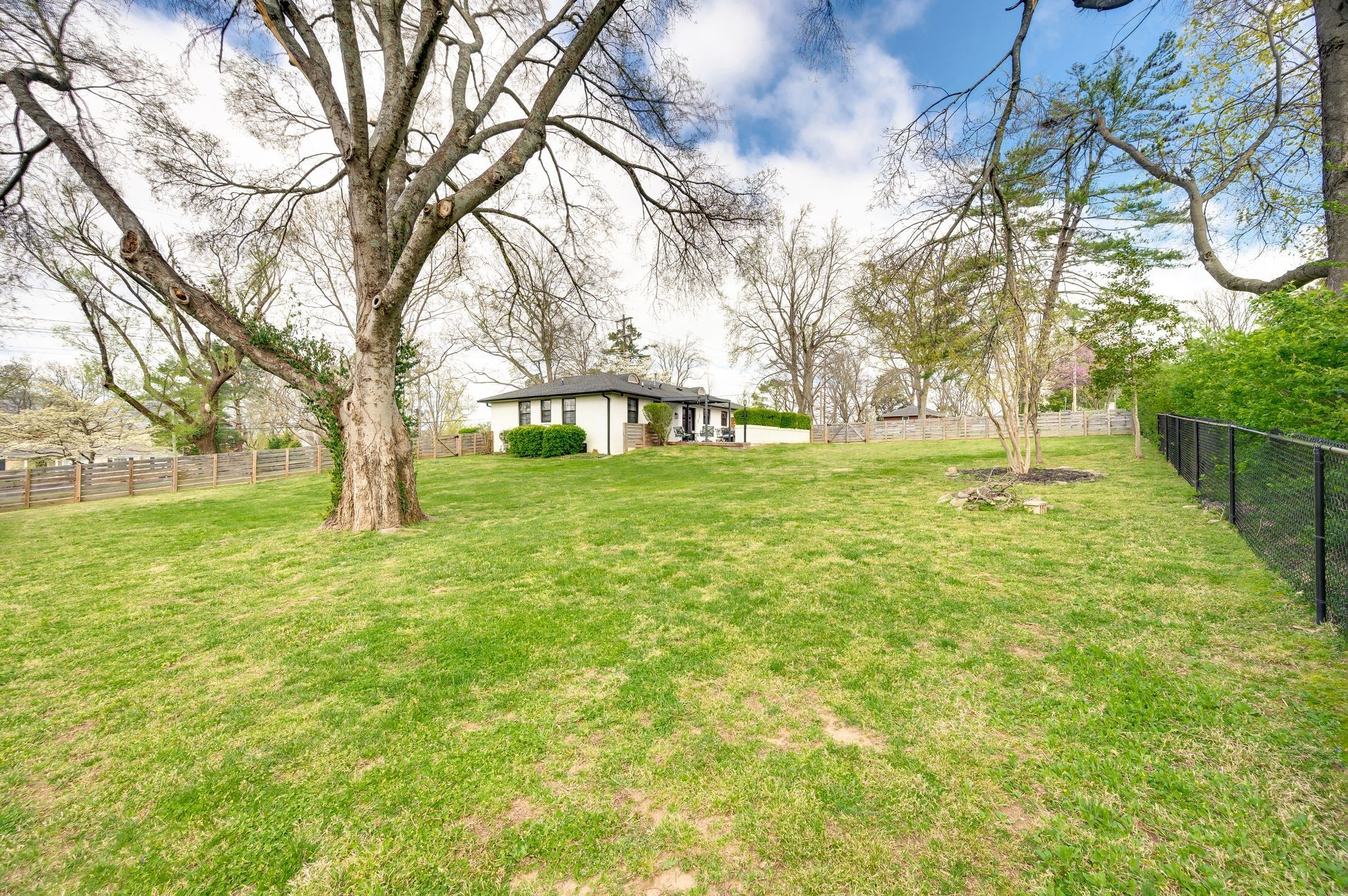 4912 Trousdale Dr Property Photo 34