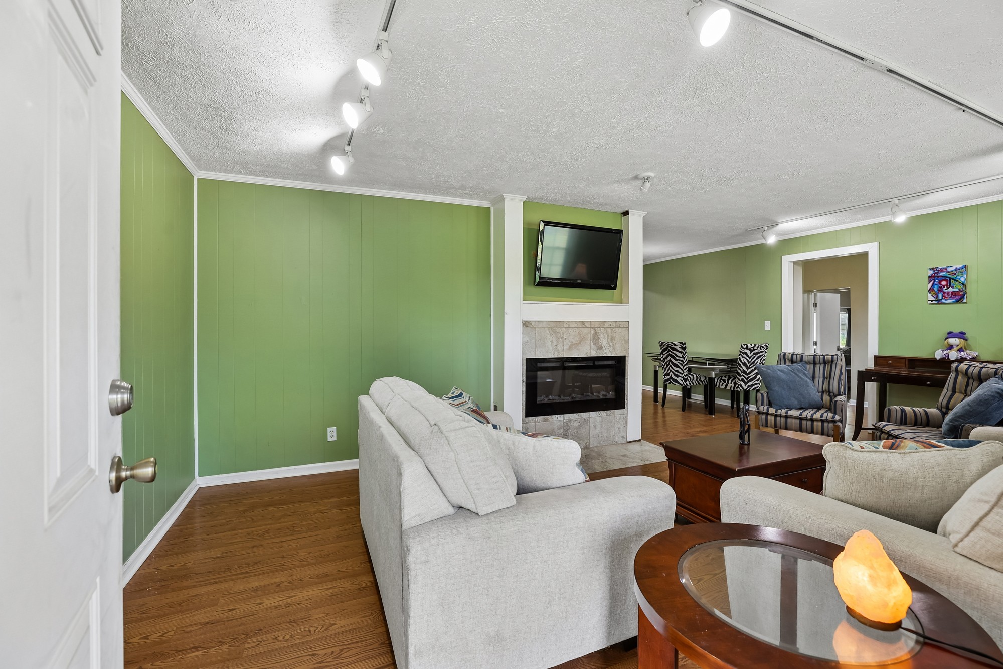 929 Greenland Dr Property Photo 6