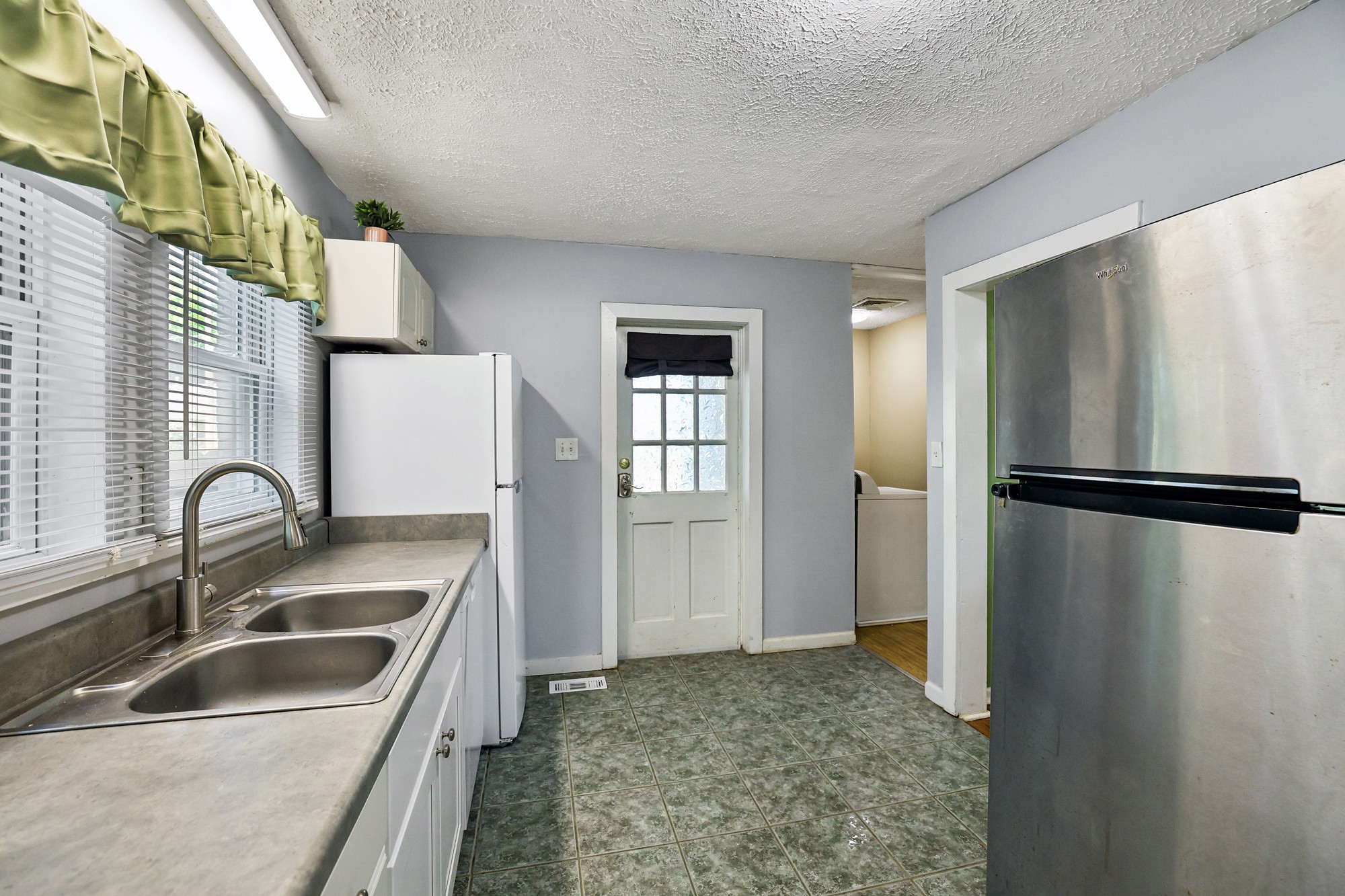 929 Greenland Dr Property Photo 40