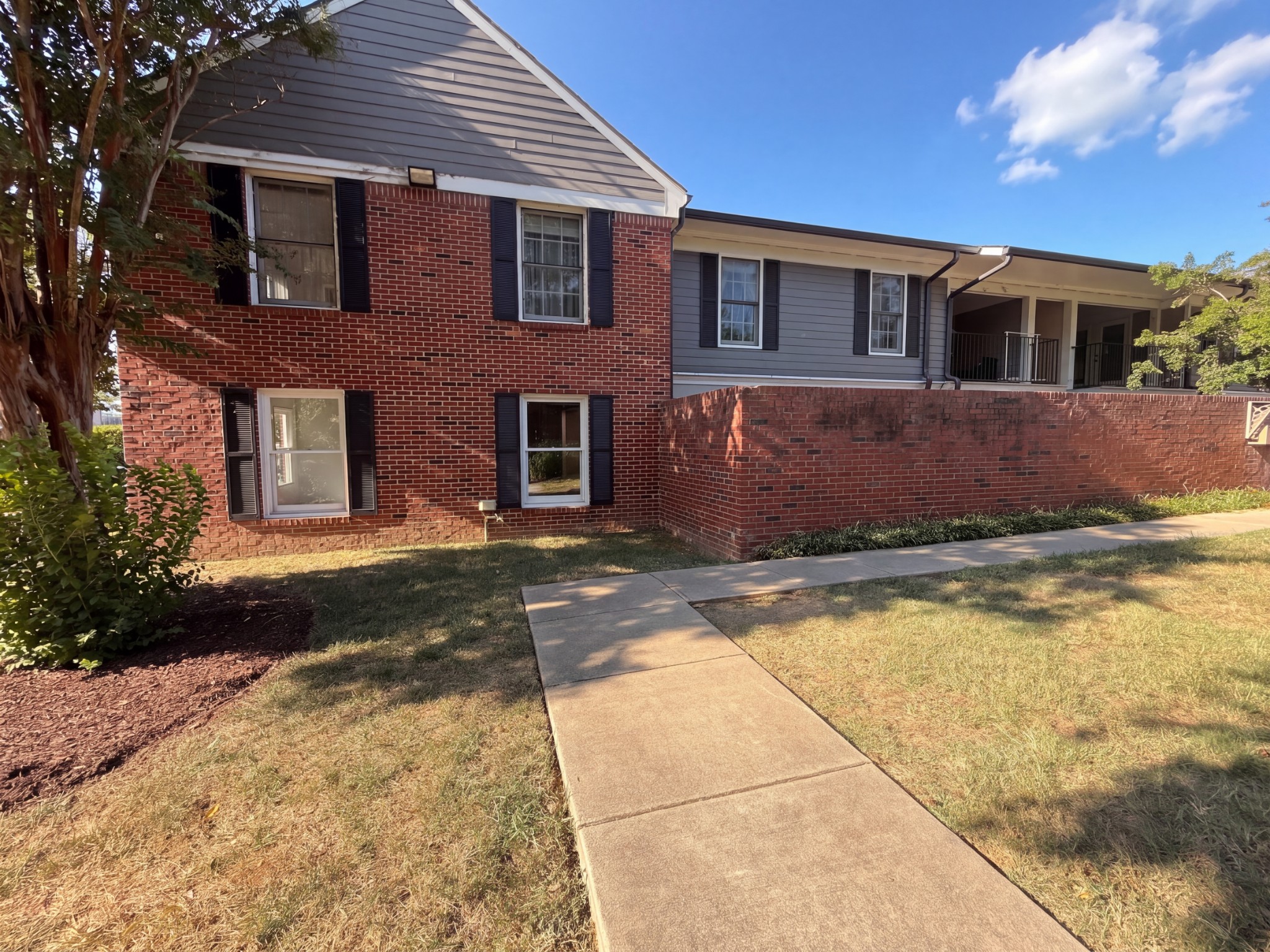 5025 Hillsboro Pike Property Photo 1