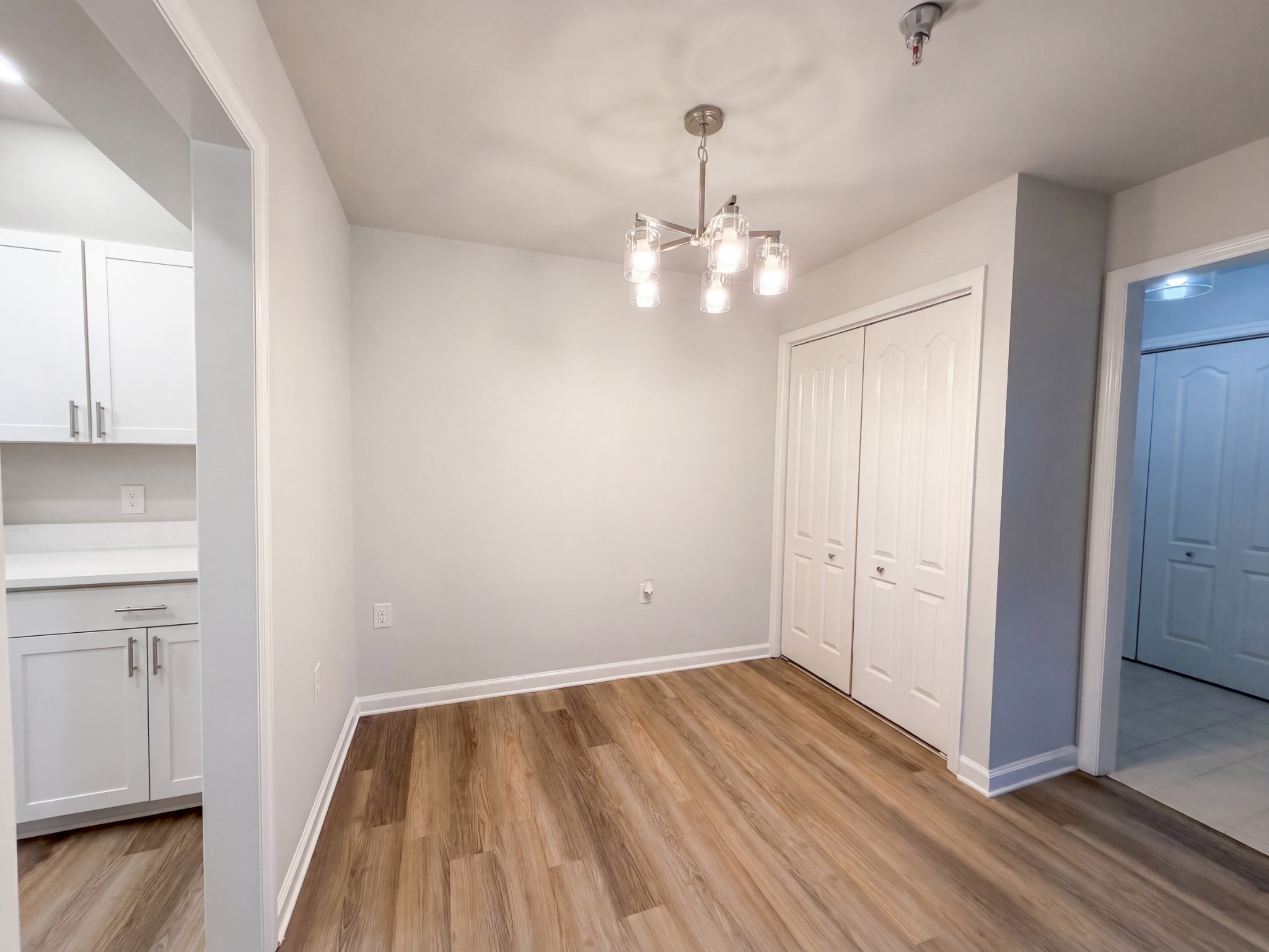 5025 Hillsboro Pike Property Photo 9
