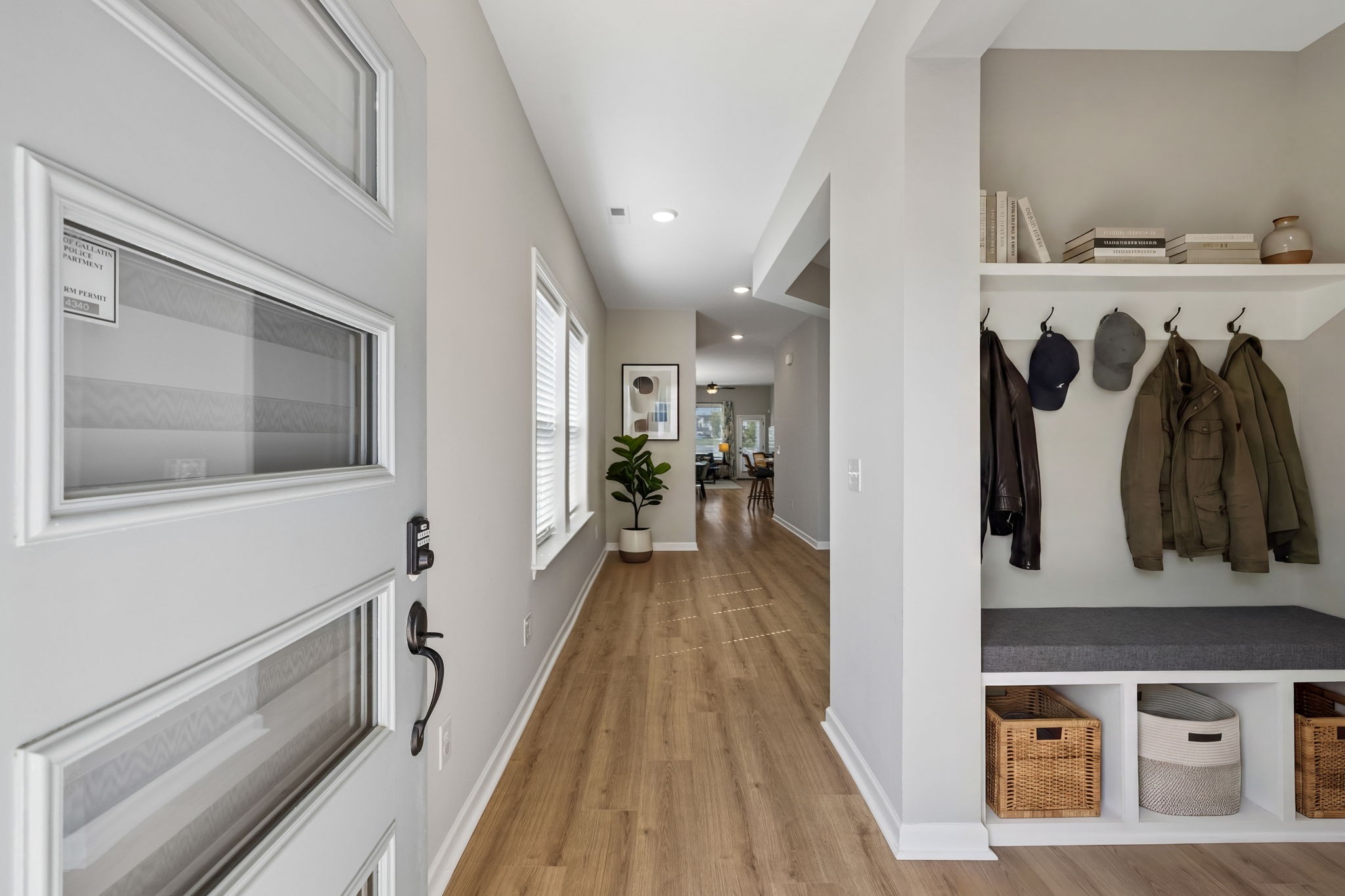 1073 Linn Cove Ct Property Photo 6